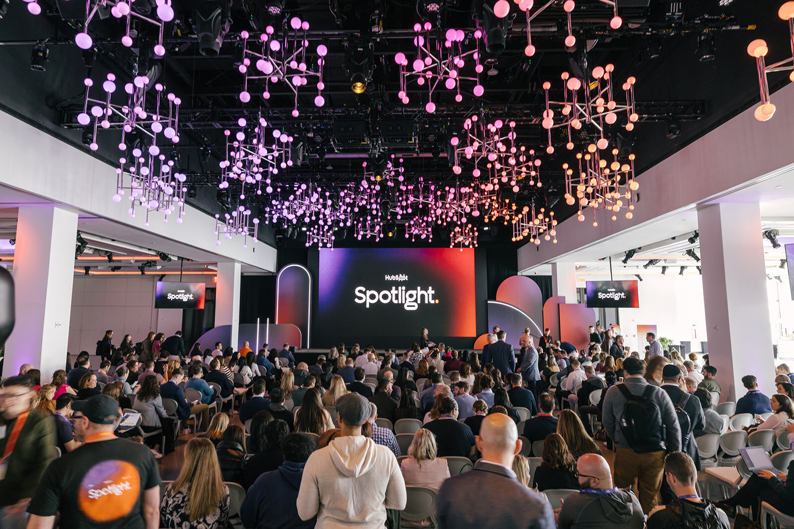 2025-0410-Middle-Grey-Studios_Hubspot-Spotlight_Keynote-012