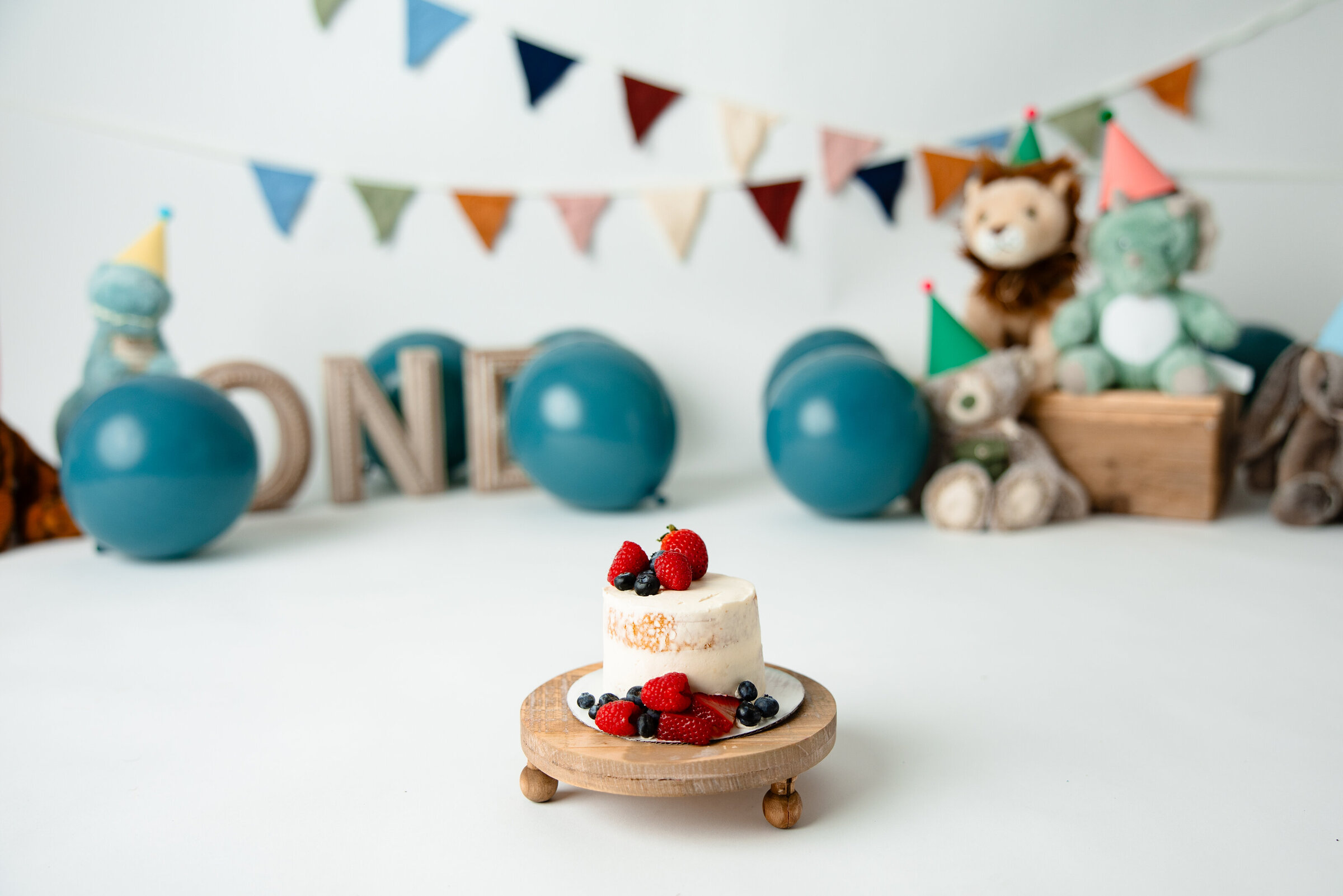 mikah-cakesmash-01-05-49692