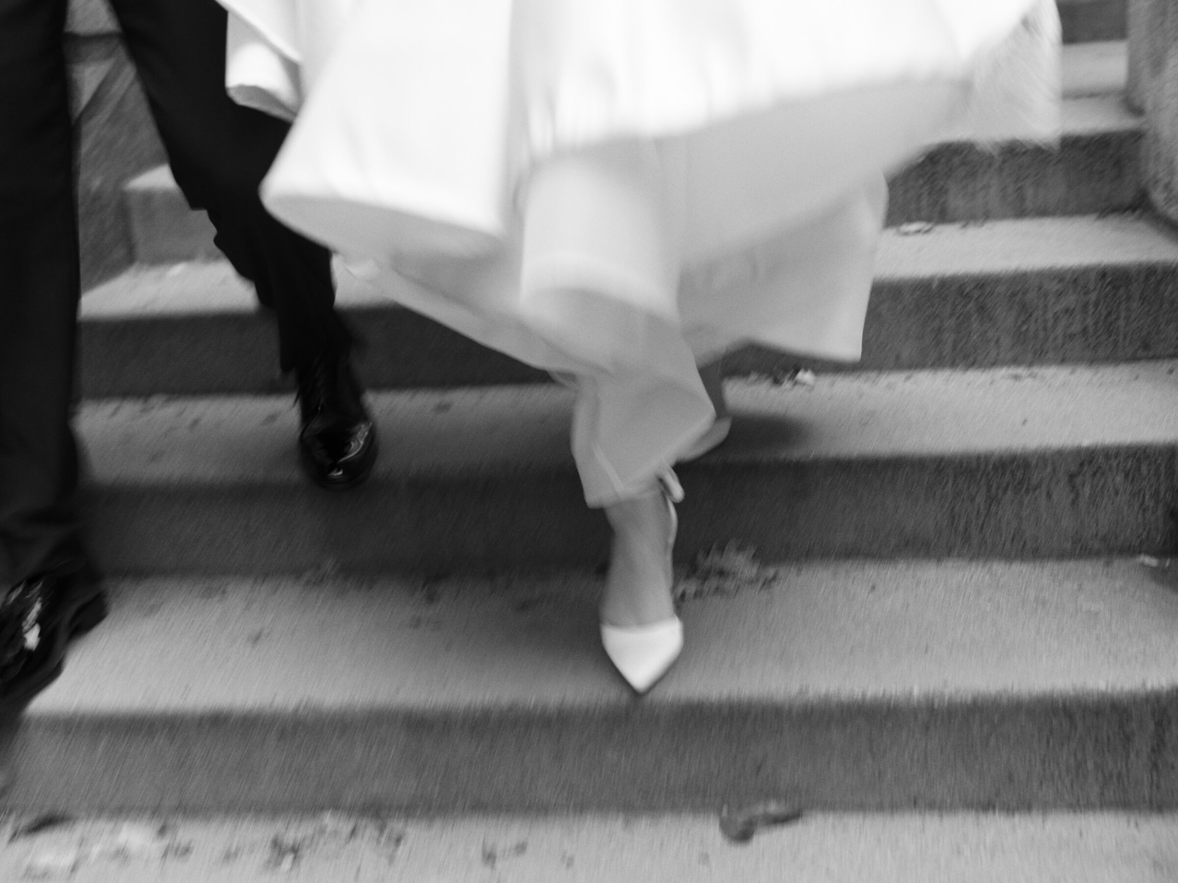 best-seattle-wedding-photographers-the-tenneys-at-washington-athletic-club-30