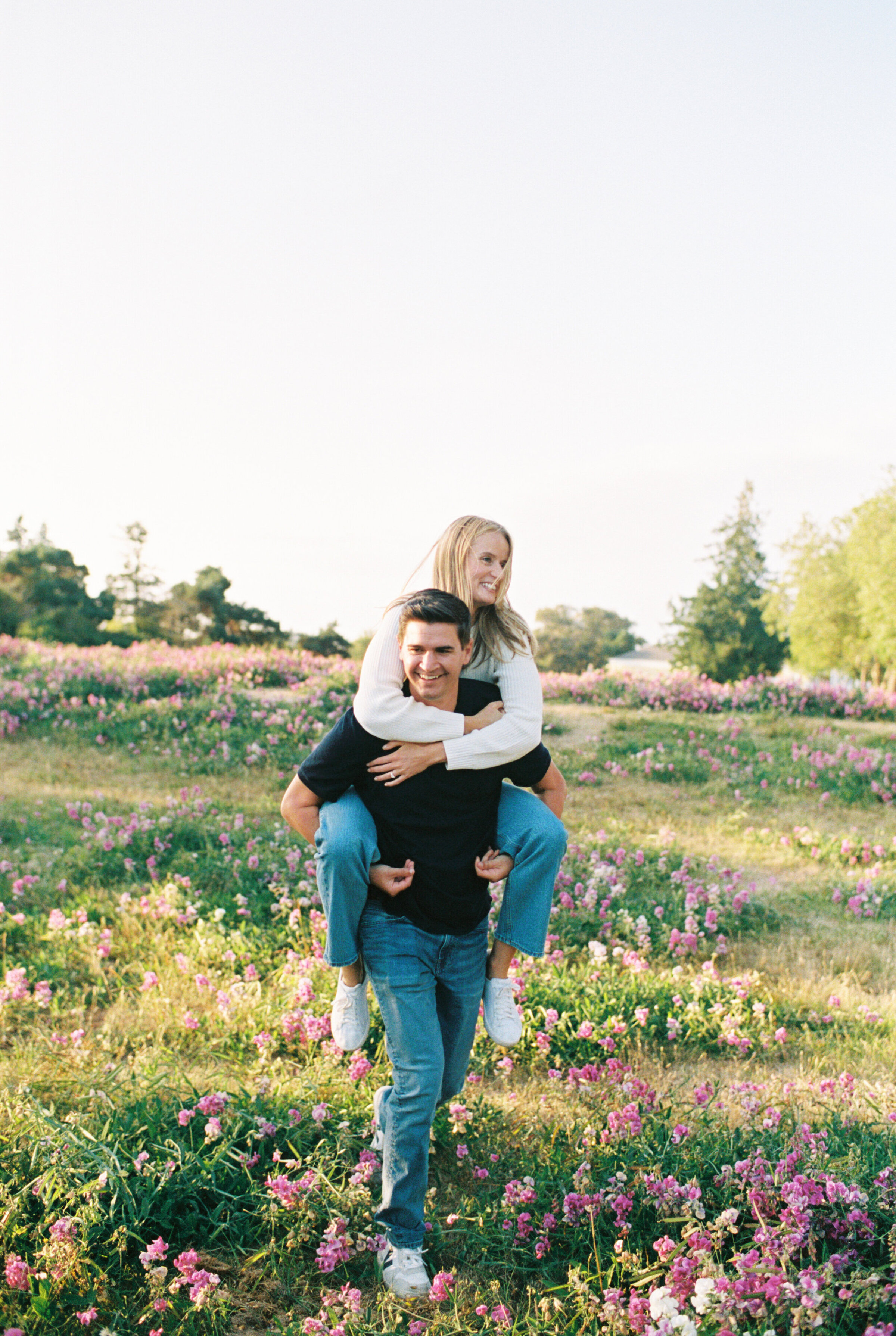 seattle-engagement-photos-film-10