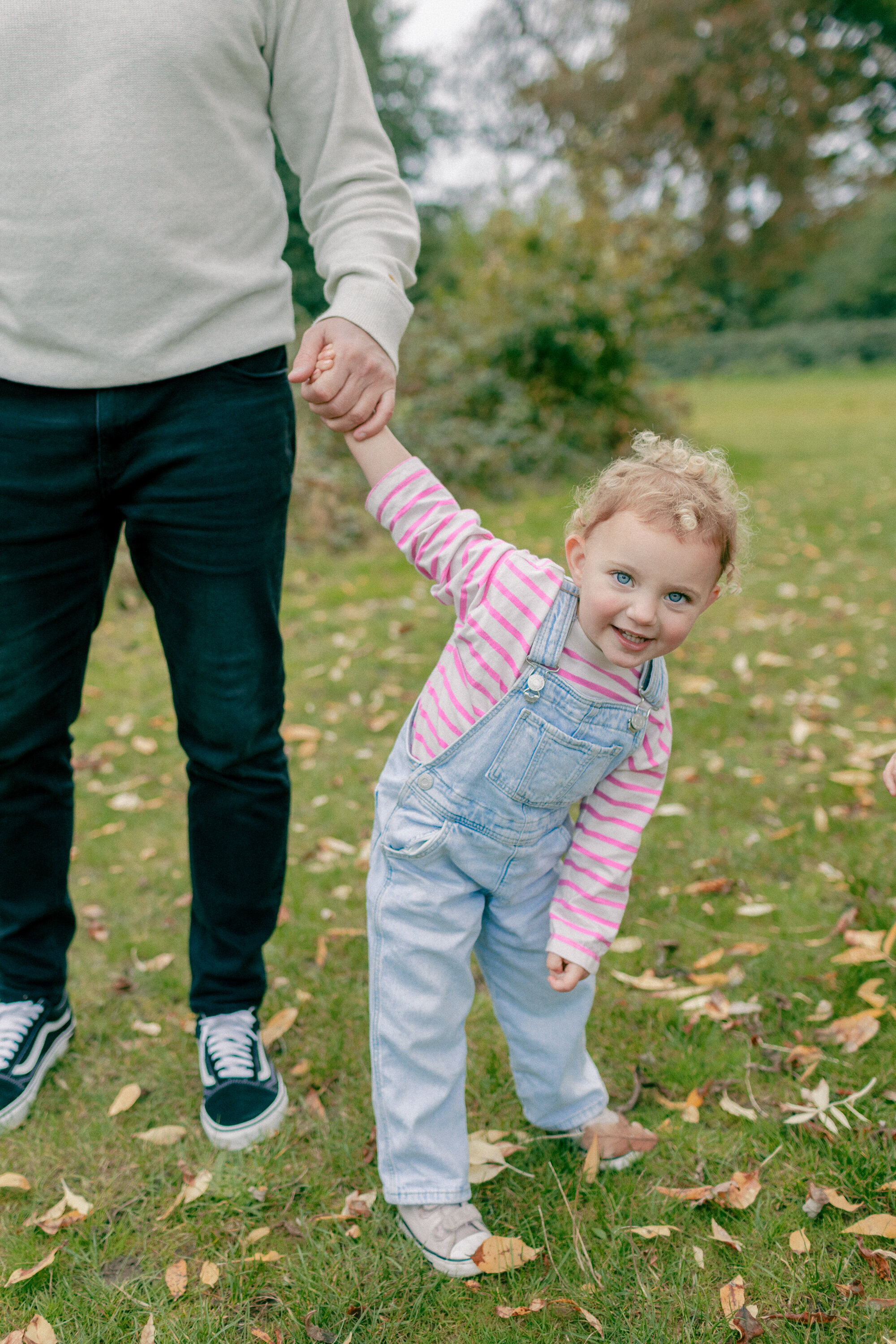 Smith-Family-Autumn-Mini-2024-Philippa-Sian-Photography-8