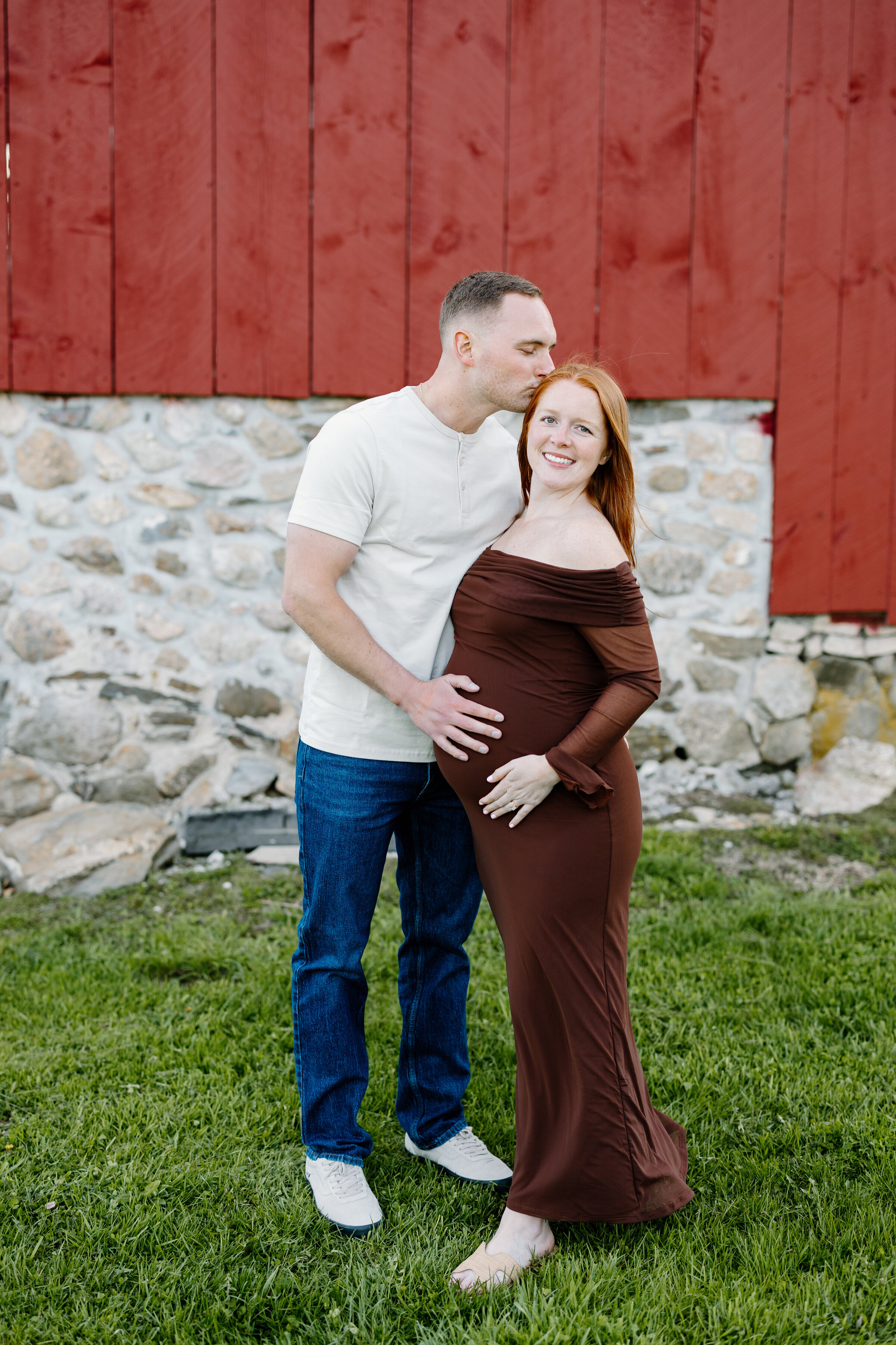 Maternity Photos in Hollis, New Hampshire, Gabrielle Shoots Photography
