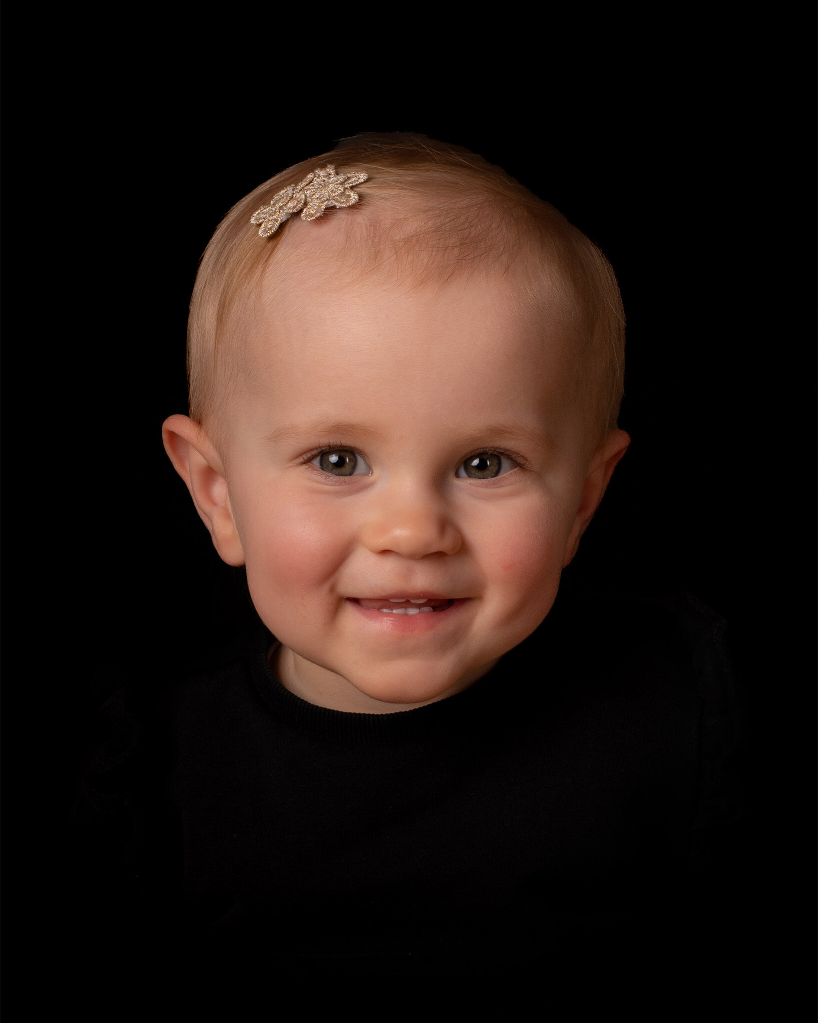 kinderportret zwarte achtergrond friesland-1