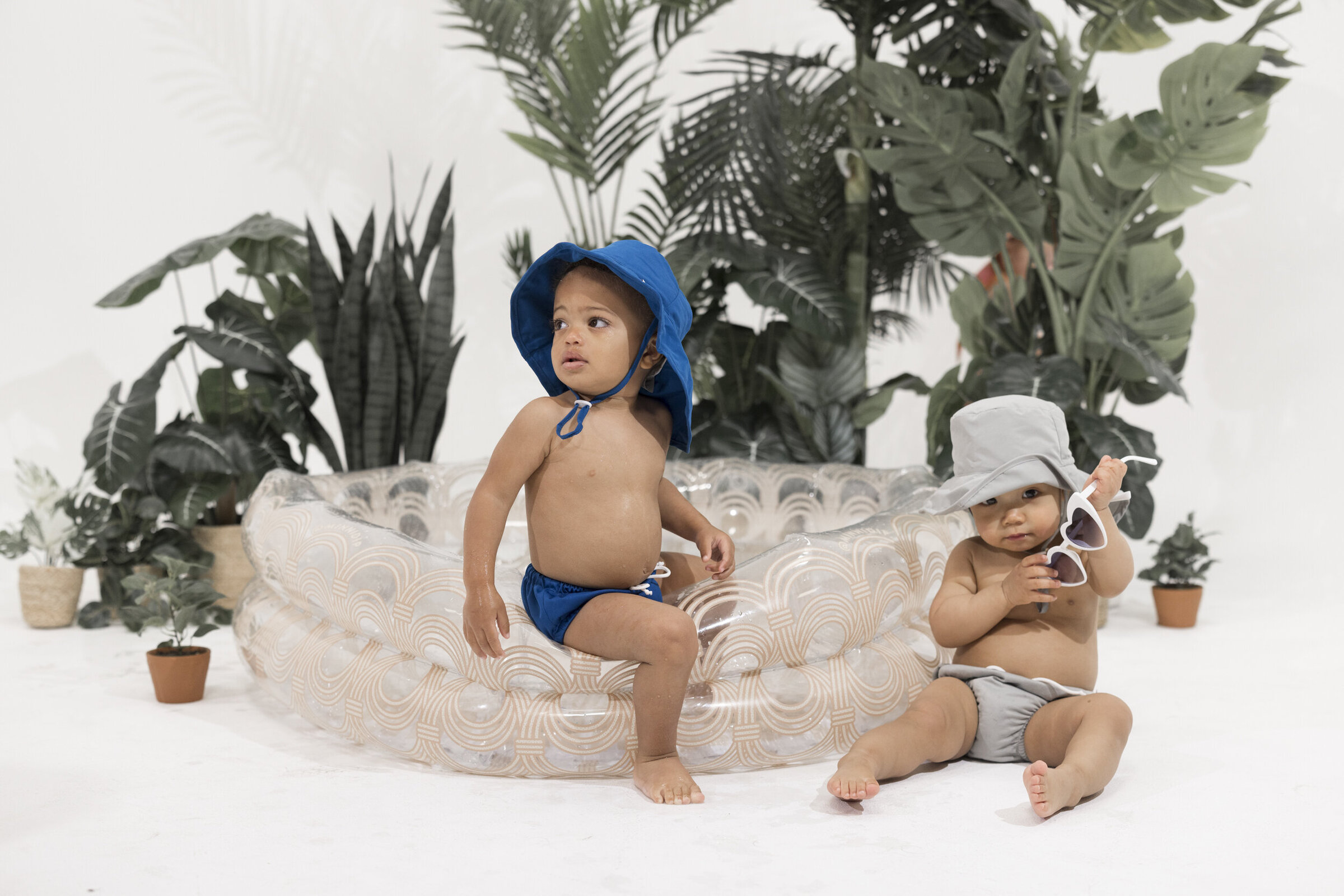 097TinyTwinkleSPRINGSunhatSwimDiaperFullyAlivePhotography2023web
