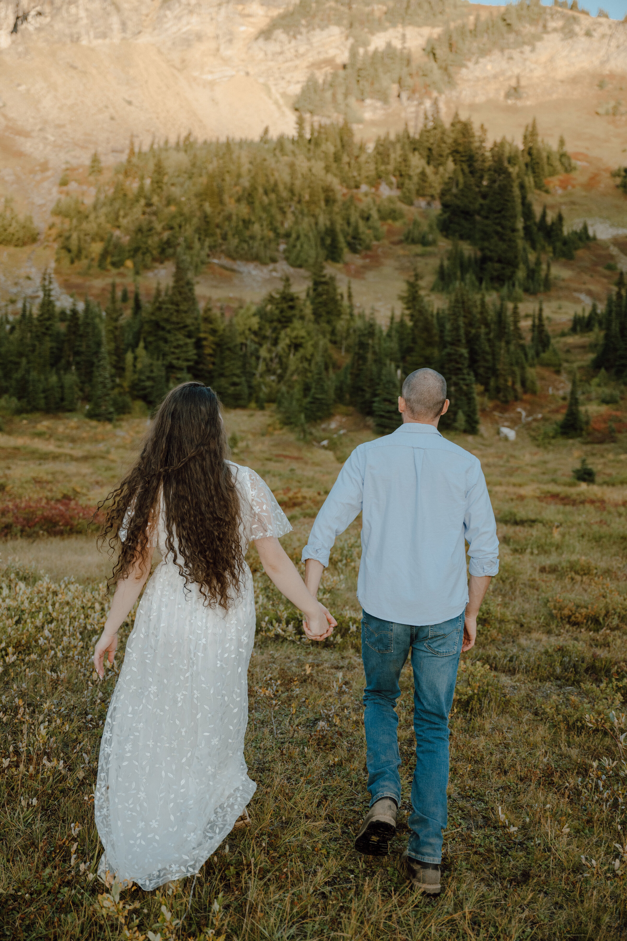 spenser-couple-mount-rainier-washington-14