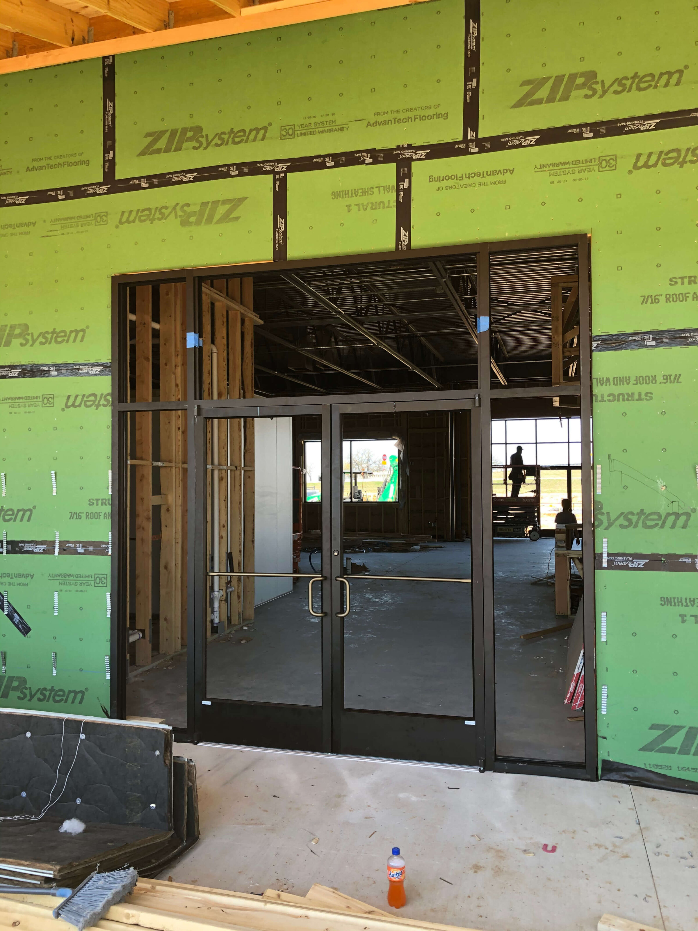 20210320_182359645_iOS