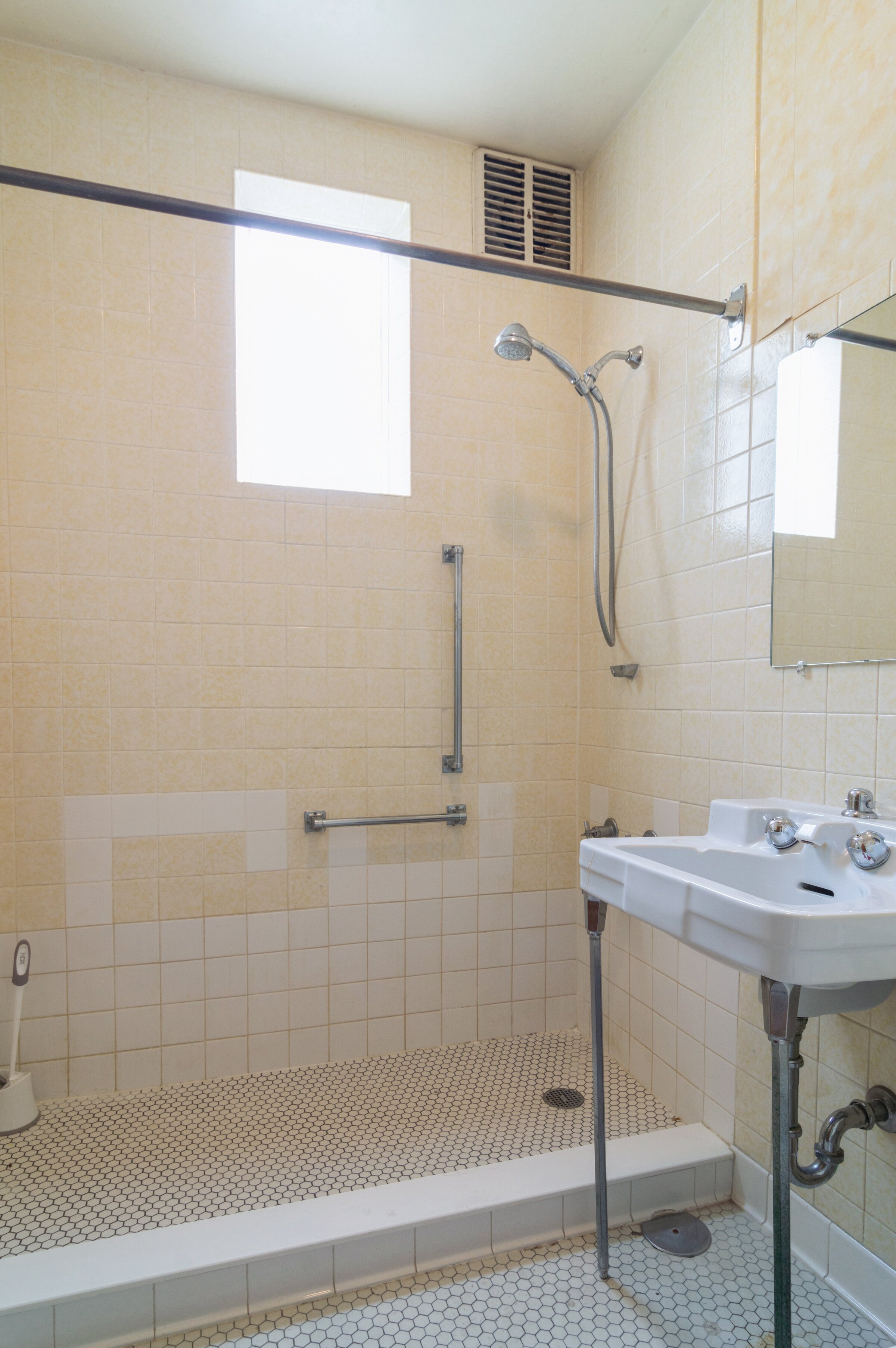 26 - 1st Fl Bathroom (Now Powder Room)