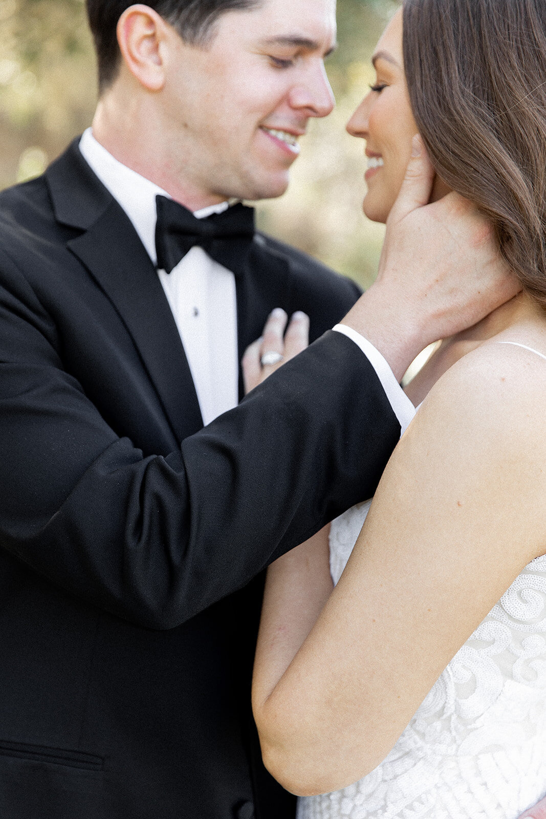 Karlie Colleen Photography - Hannah & Matt - El Chorro Wedding_ Paradise Valley Arizona - Revel Wedding Company-46