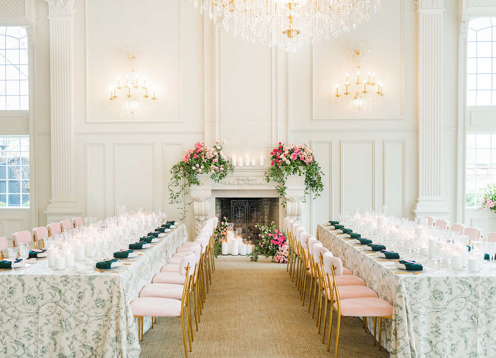Intrigue Tablescape