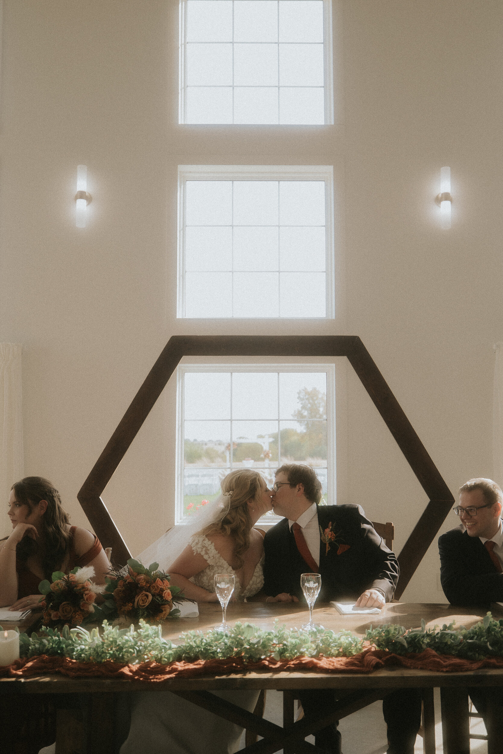 illinois-iowa-wedding-midwest-fall-october-romantic-film-rachael-marie-photography-43