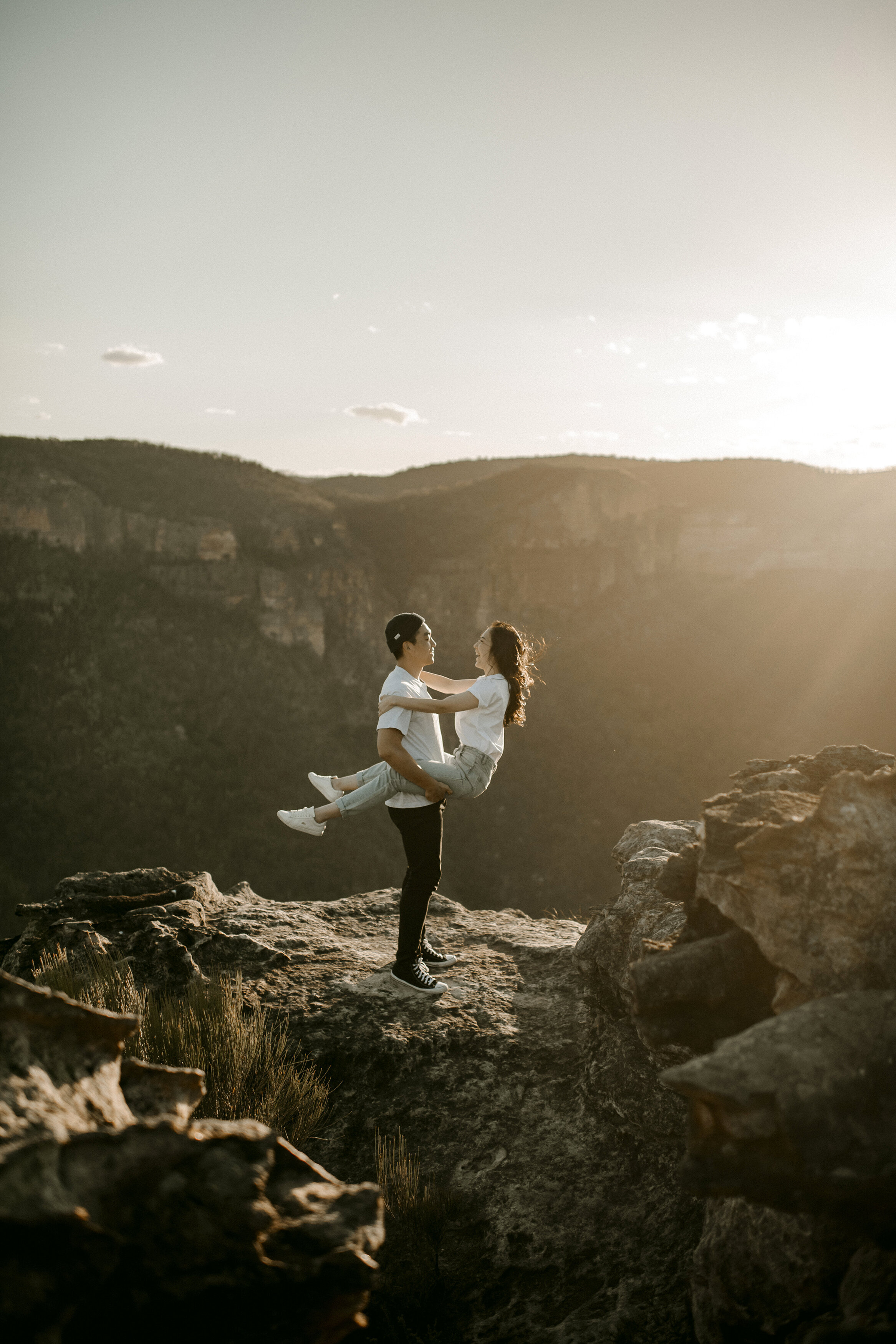 Amy&Peter_WallsLookout2020-107