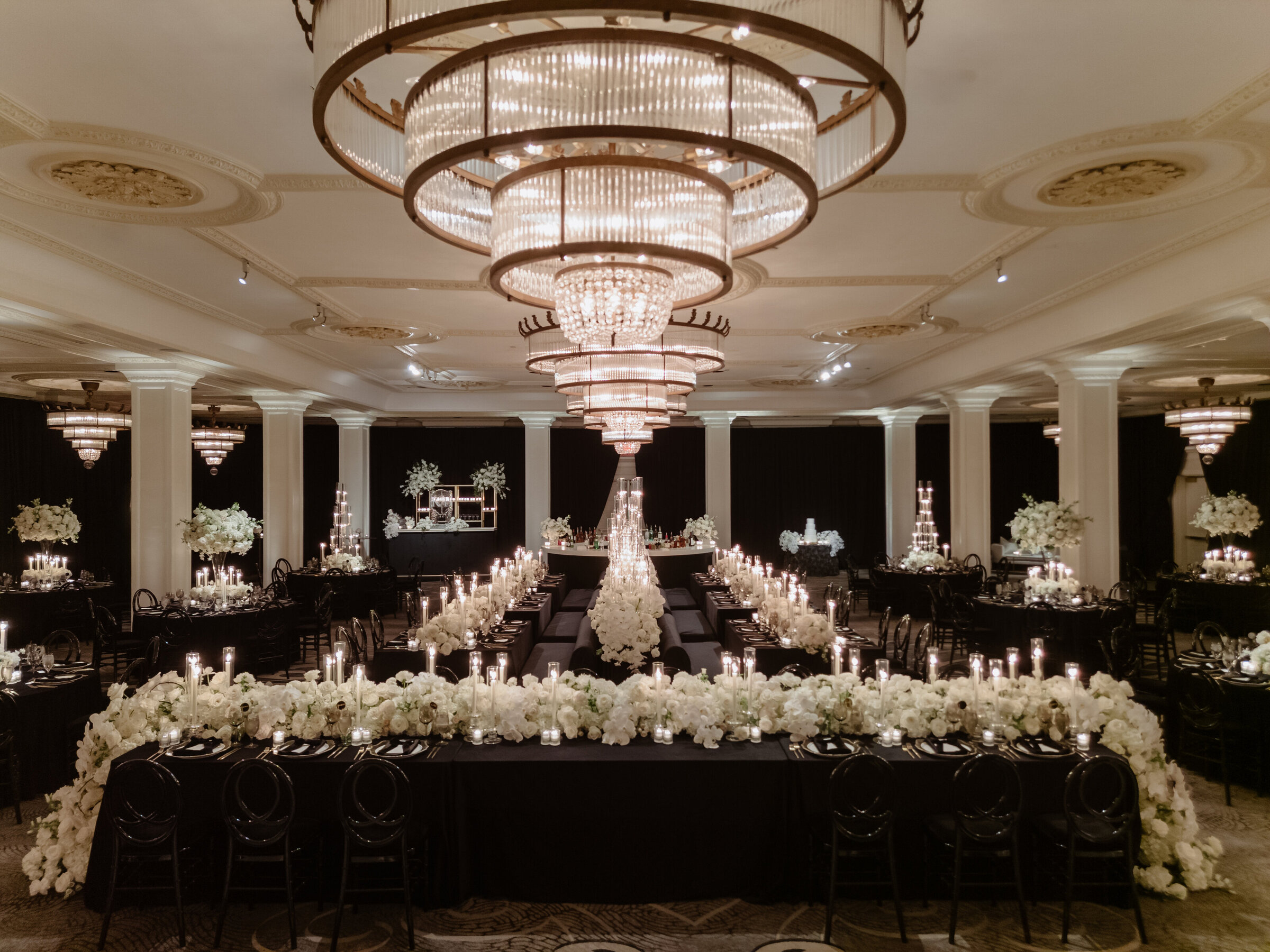 NELAKEKICWEDDINGPHOTOGRAPHYTHEROOSEVELTHOTELNEWORLEANS-ADV2412070034