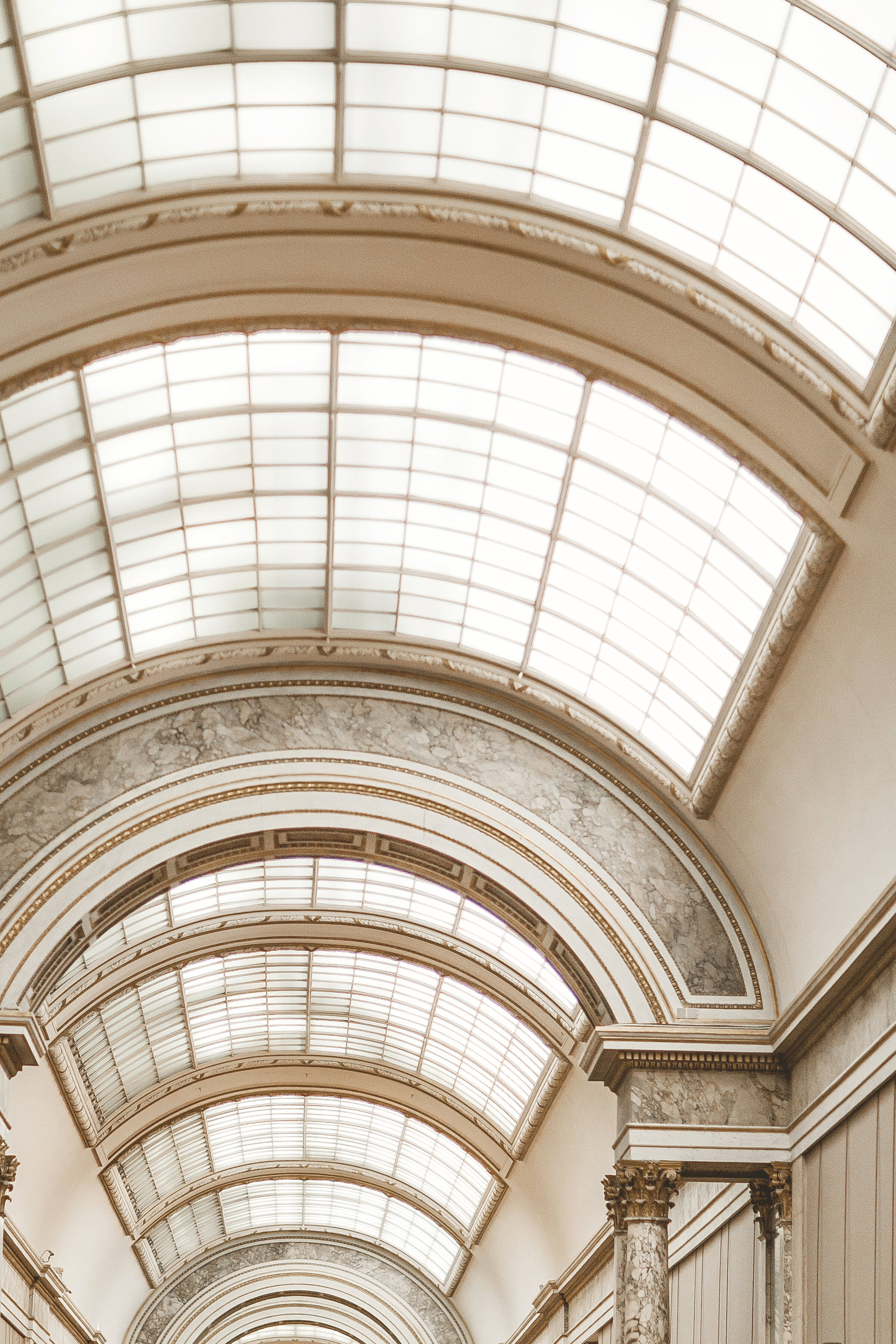 Louvre Grande Galerie Corridor