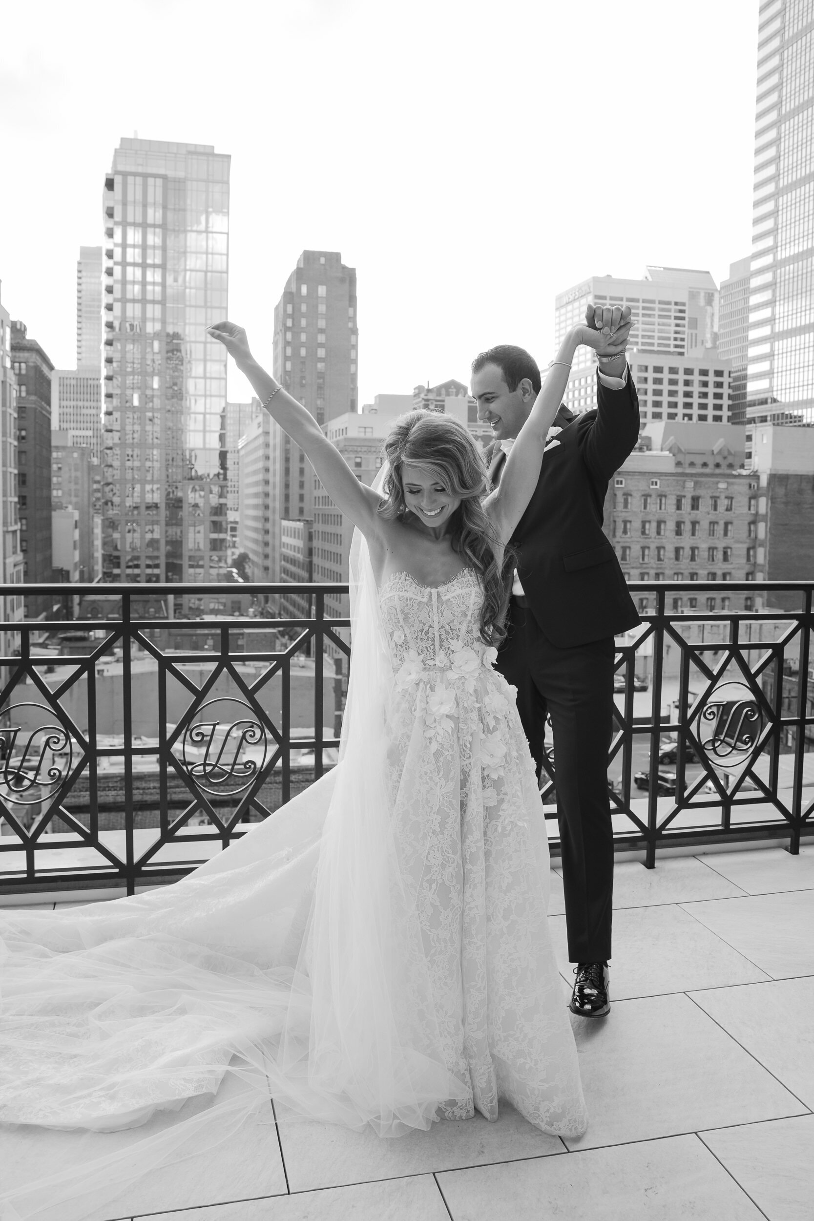 union-league-philadelphia-summer-wedding-102