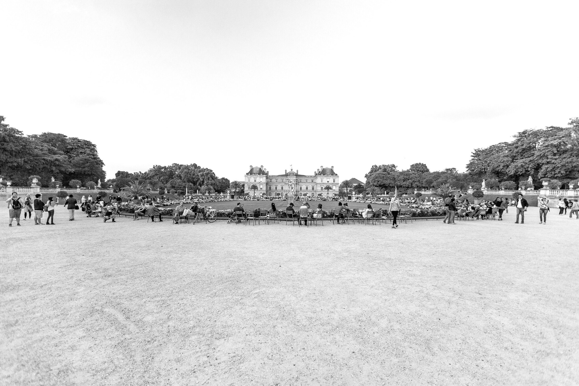 Saturday at the Sénat BW