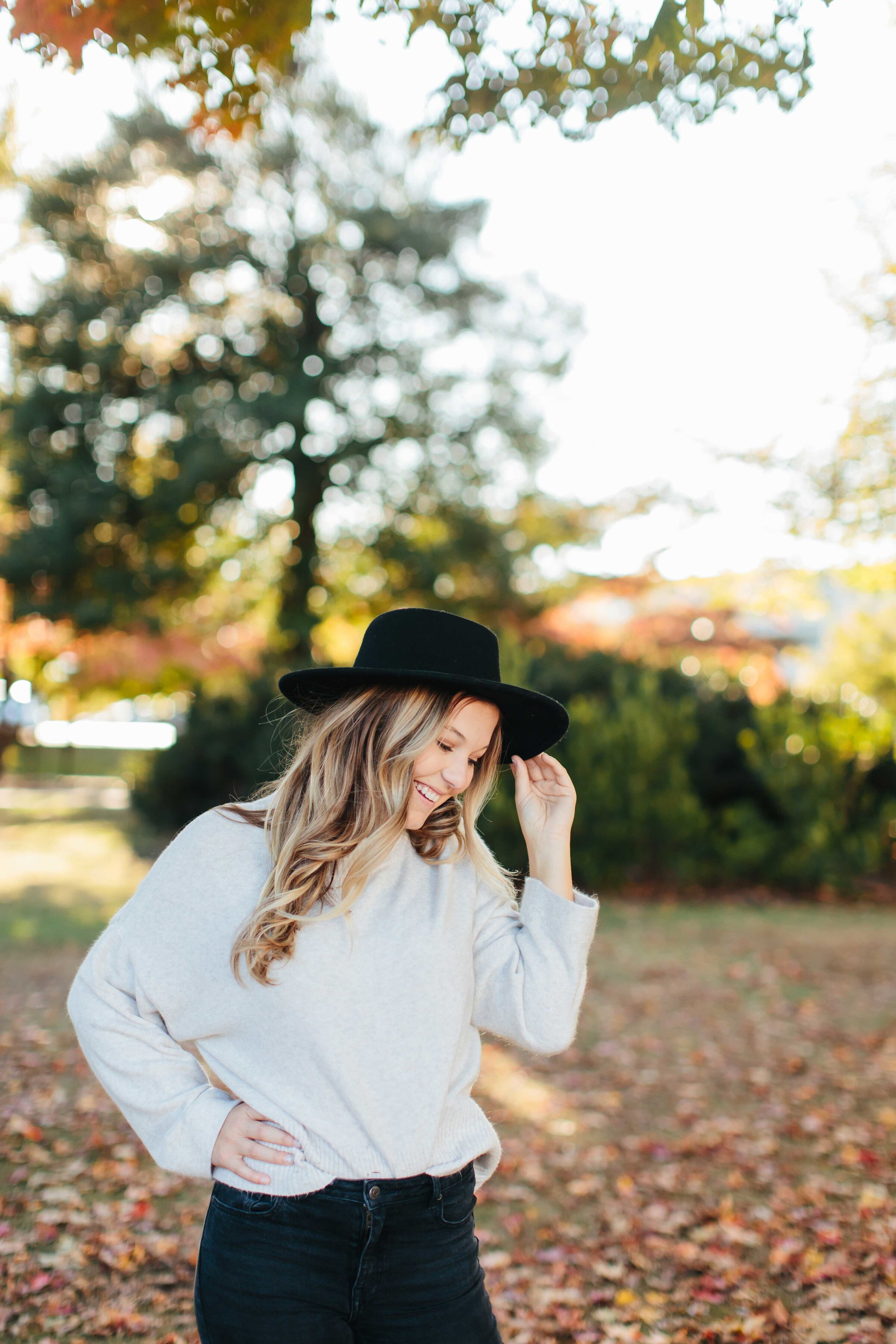 Senior pictures university of tennessee fall leaves