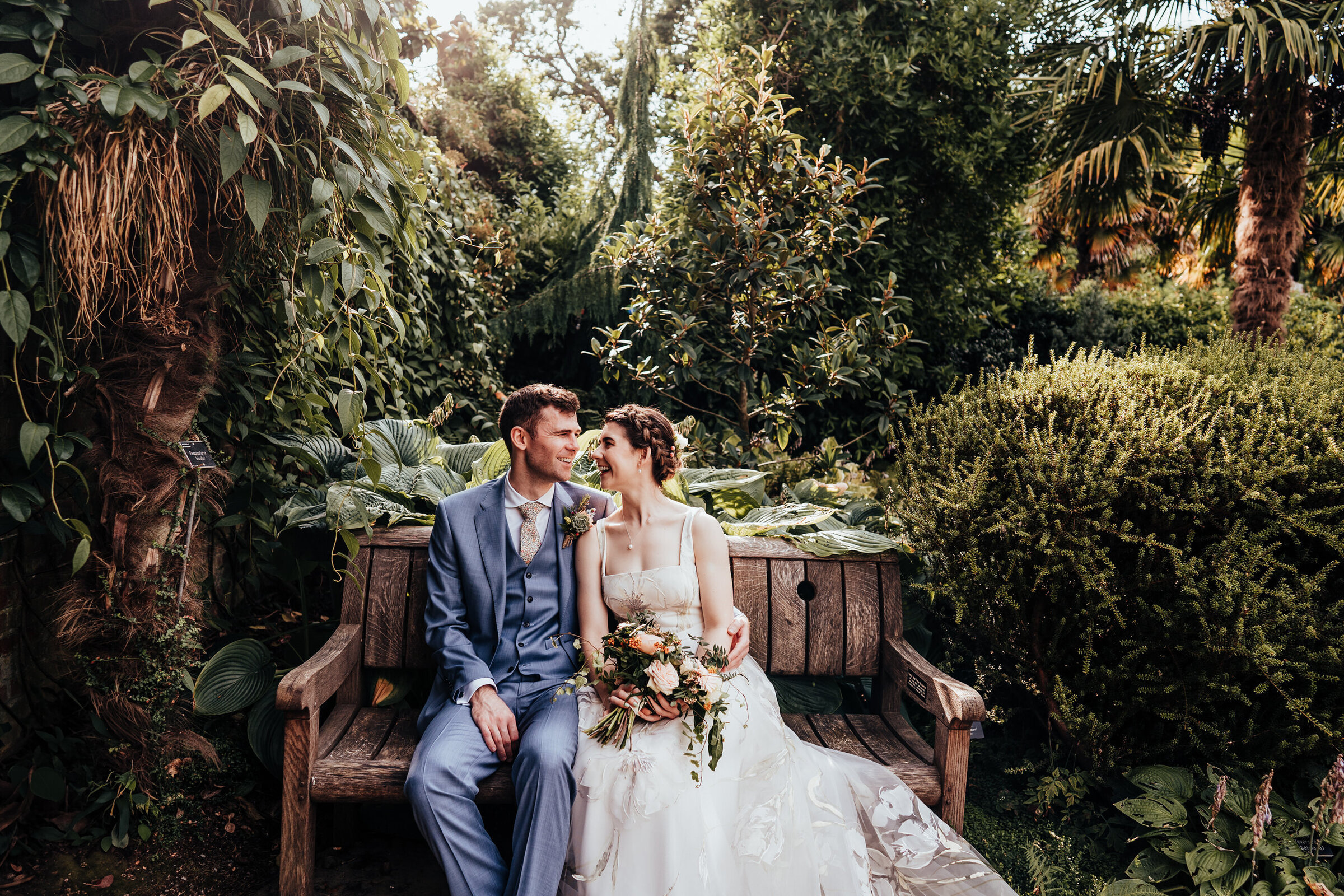 RHS_Wisley_Glasshouse_Wedding_KIRSTY_BOWEN_PHOTOGRAPHY-40