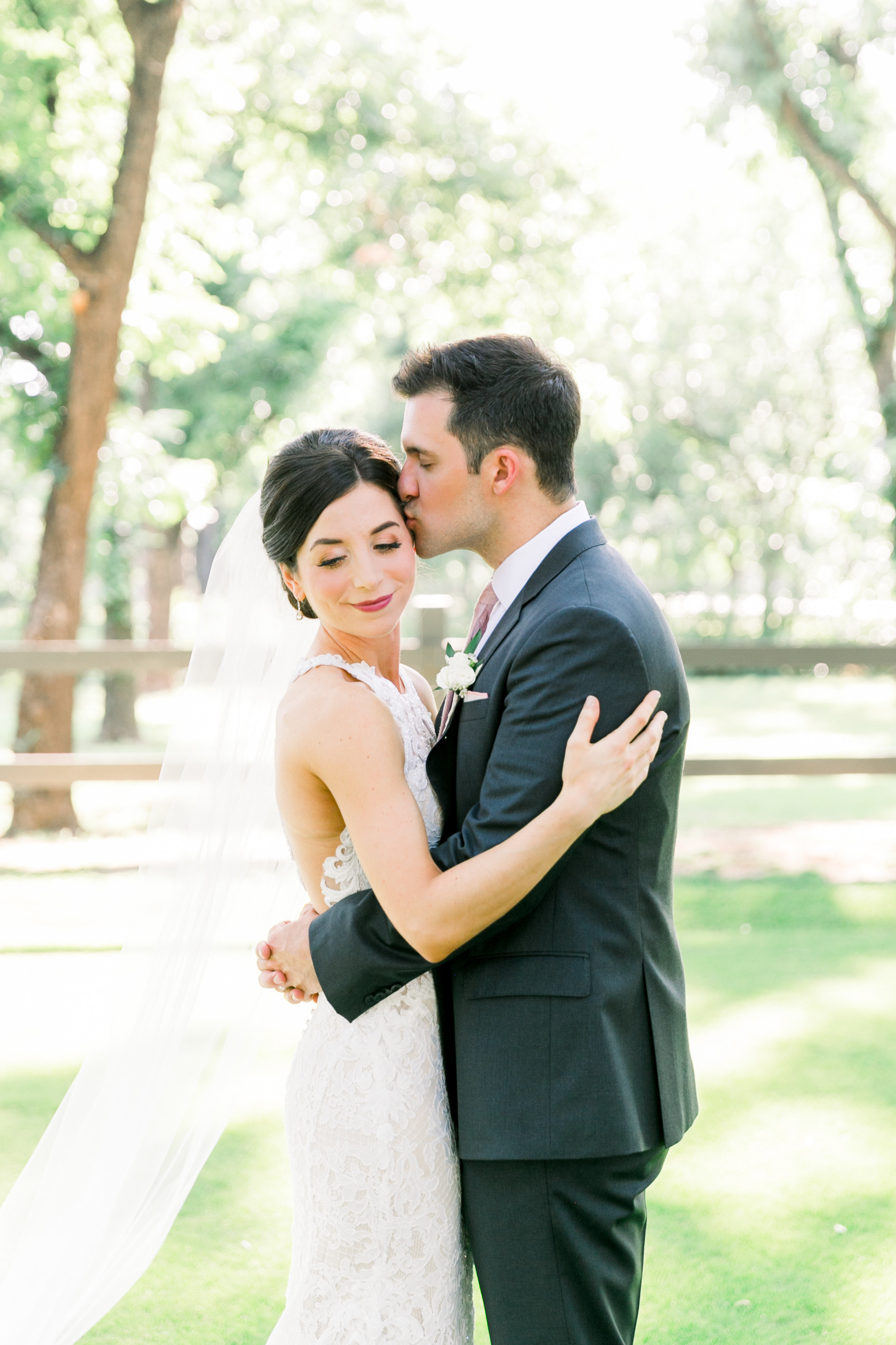 Karlie Colleen Photography - Venue At The Grove - Arizona Wedding - Maggie & Grant -58