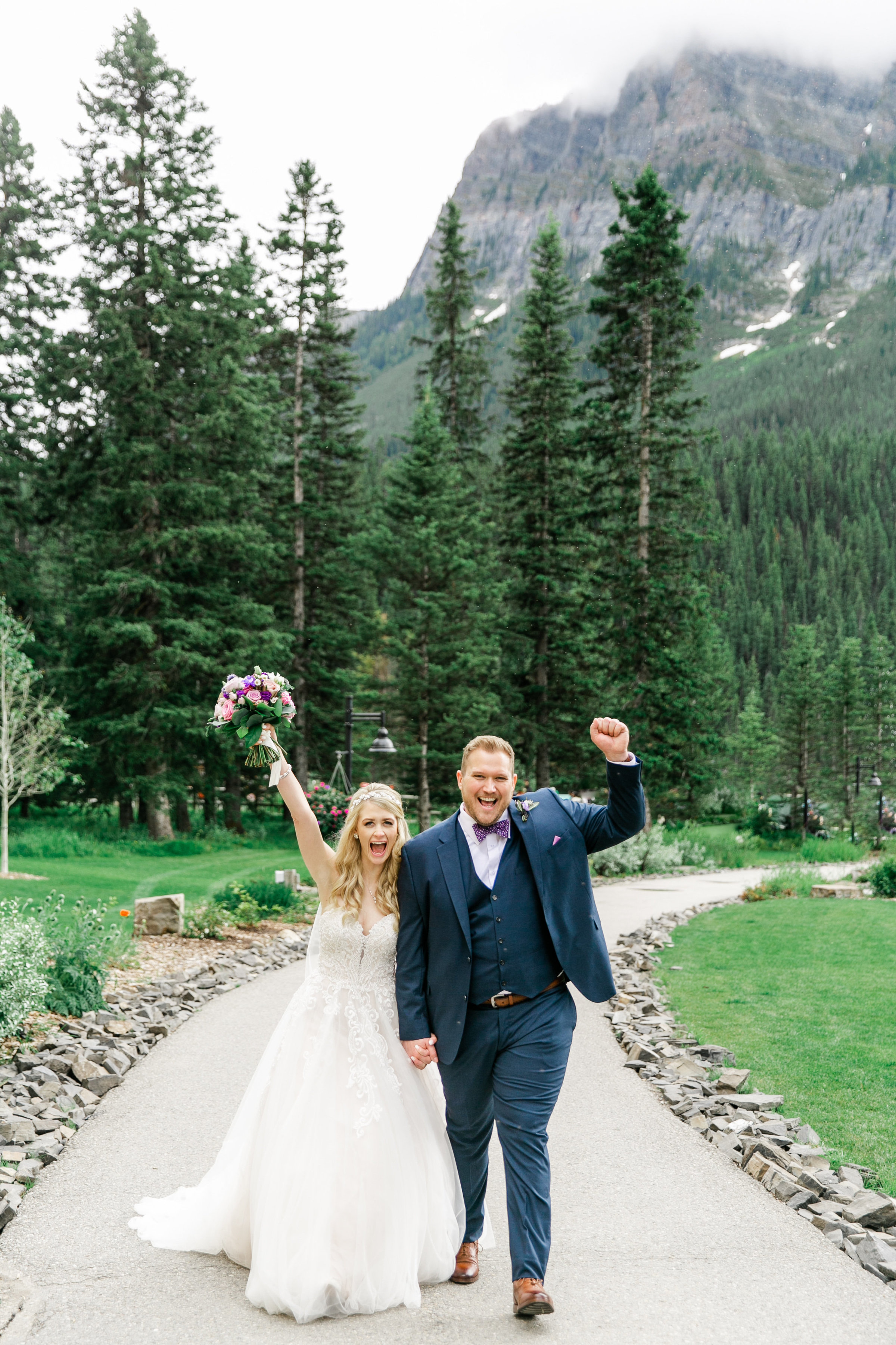 Karlie Colleen Photography - Fairmont Chateau Lake Louise Wedding - Banff Canada - Sara & Drew Forsberg-989