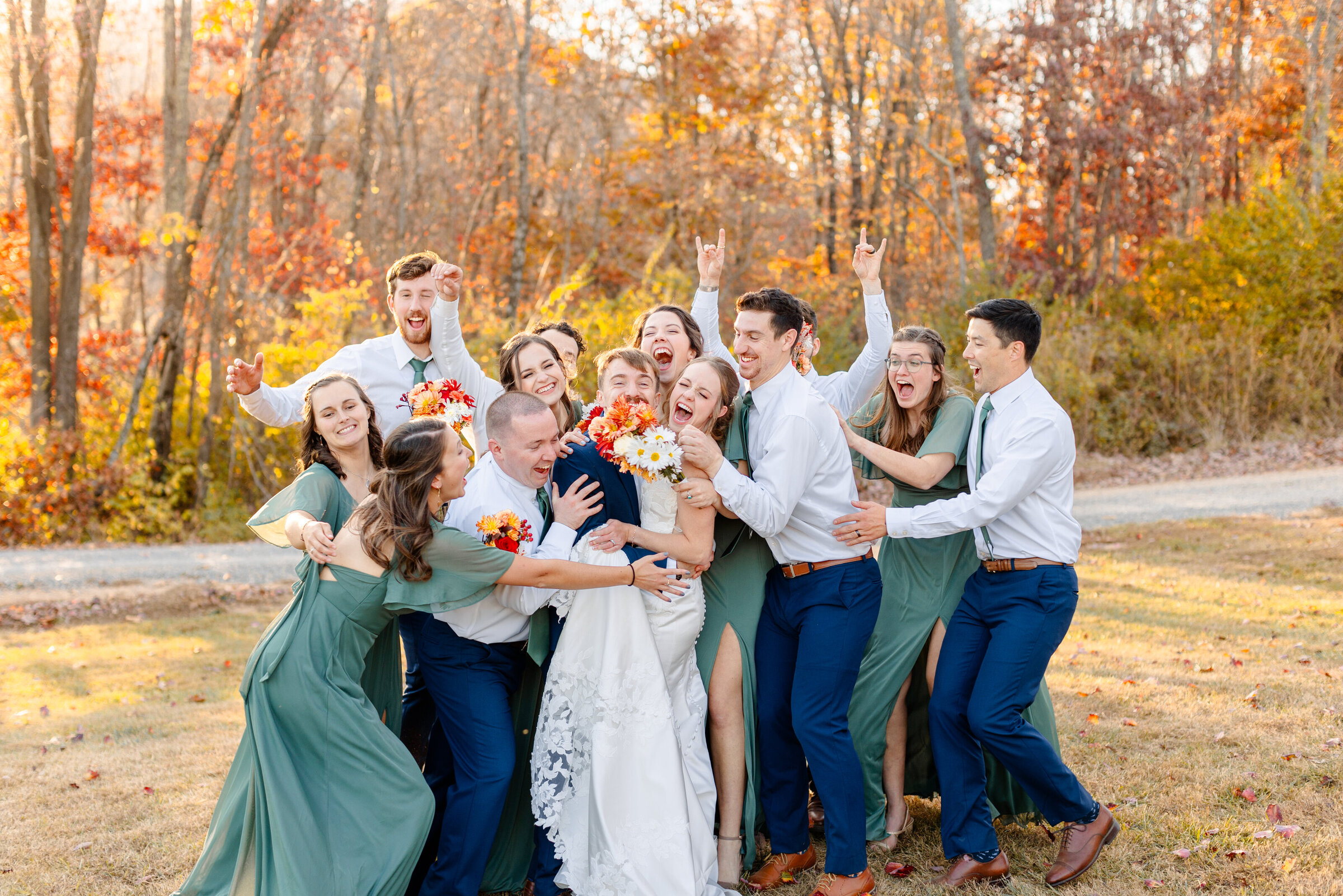 Blue-Ridge-Virginia-Colorful-Rustic-Fall-Wedding-Diamond-V-Farm-JM-274