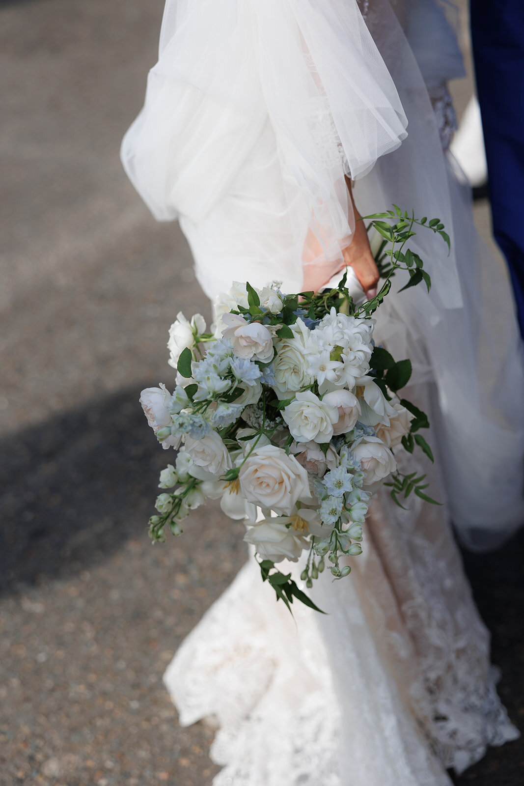 SaltAtelier_SydneyWeddingPhotographer_SydneyWeddingPhotography_BertsNewport_JessicaDamien_26
