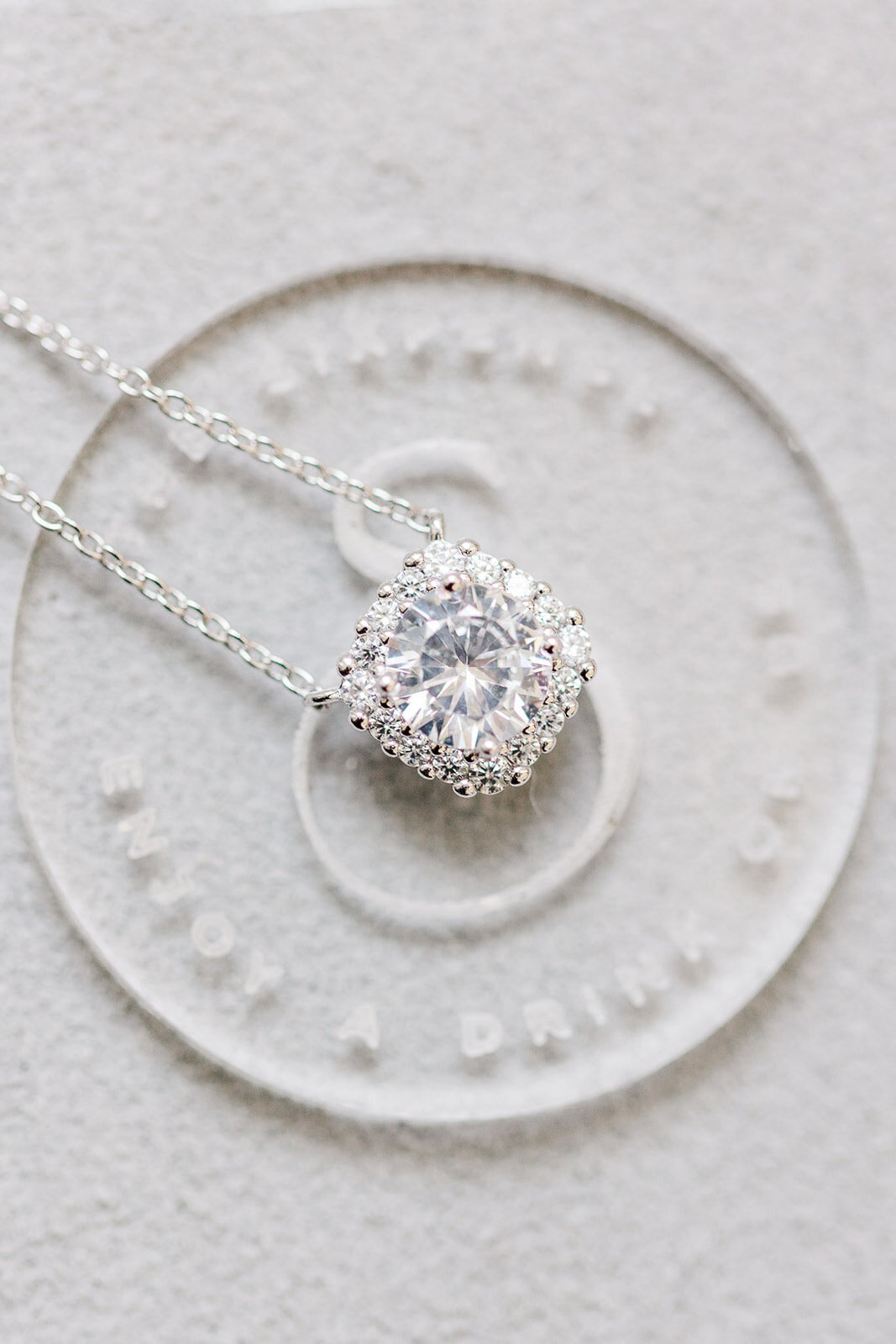 Alexis Fox Photography + Summer Wedding + The Sixpence + Zionsville + Indiana  (89 of 338)_websize