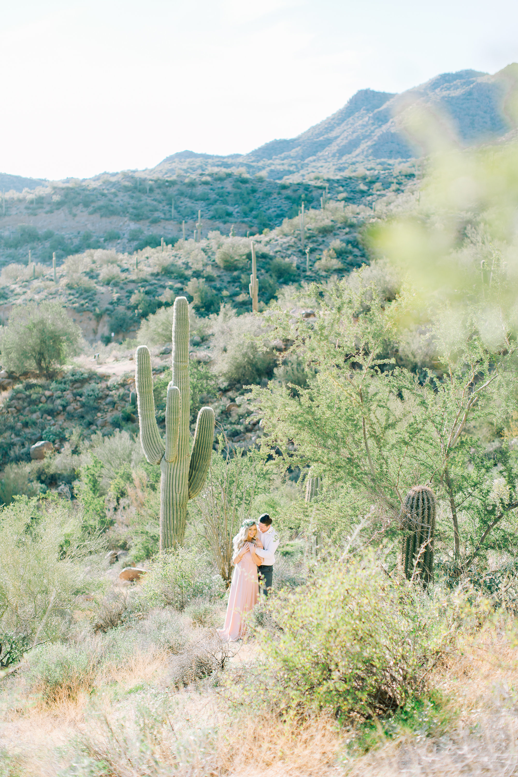 Jenna-and-Mike-Phoenix-Arizona-Engagement-Shoot-Lisa-Renault-Photographie-Destination-Wedding-Phoenix-Photographer-14
