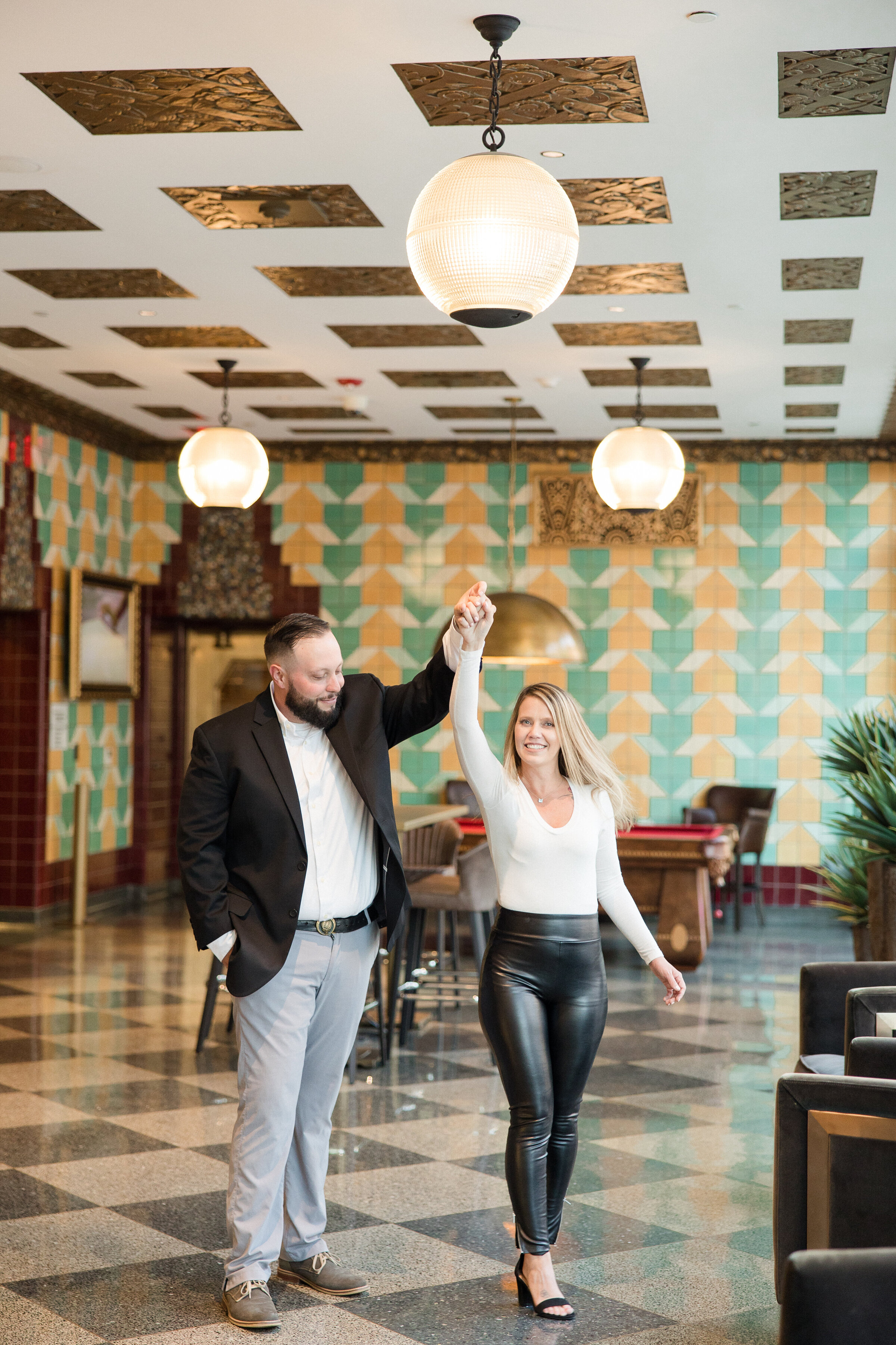 bottleworks-hotel-engagement-photos