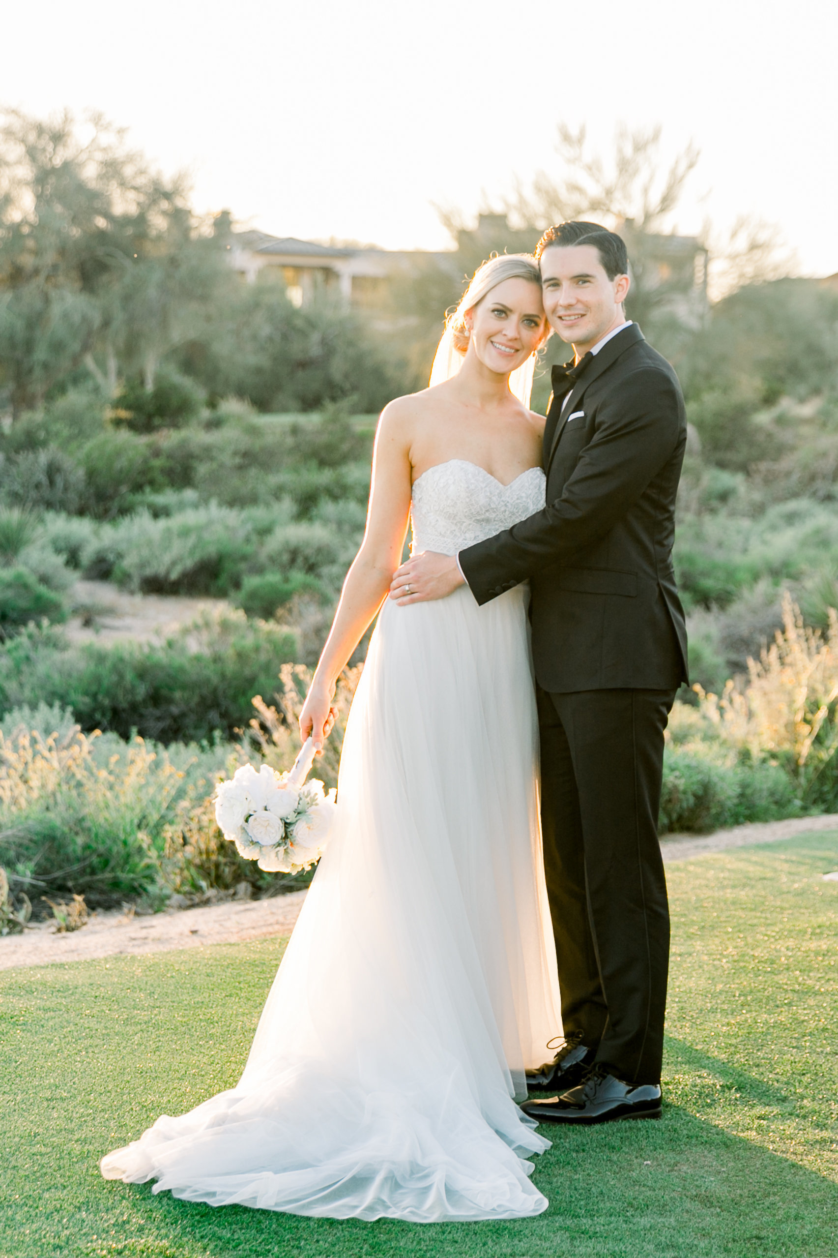 Karlie Colleen Photography - Arizona Wedding at The Troon Scottsdale Country Club - Paige & Shane -677