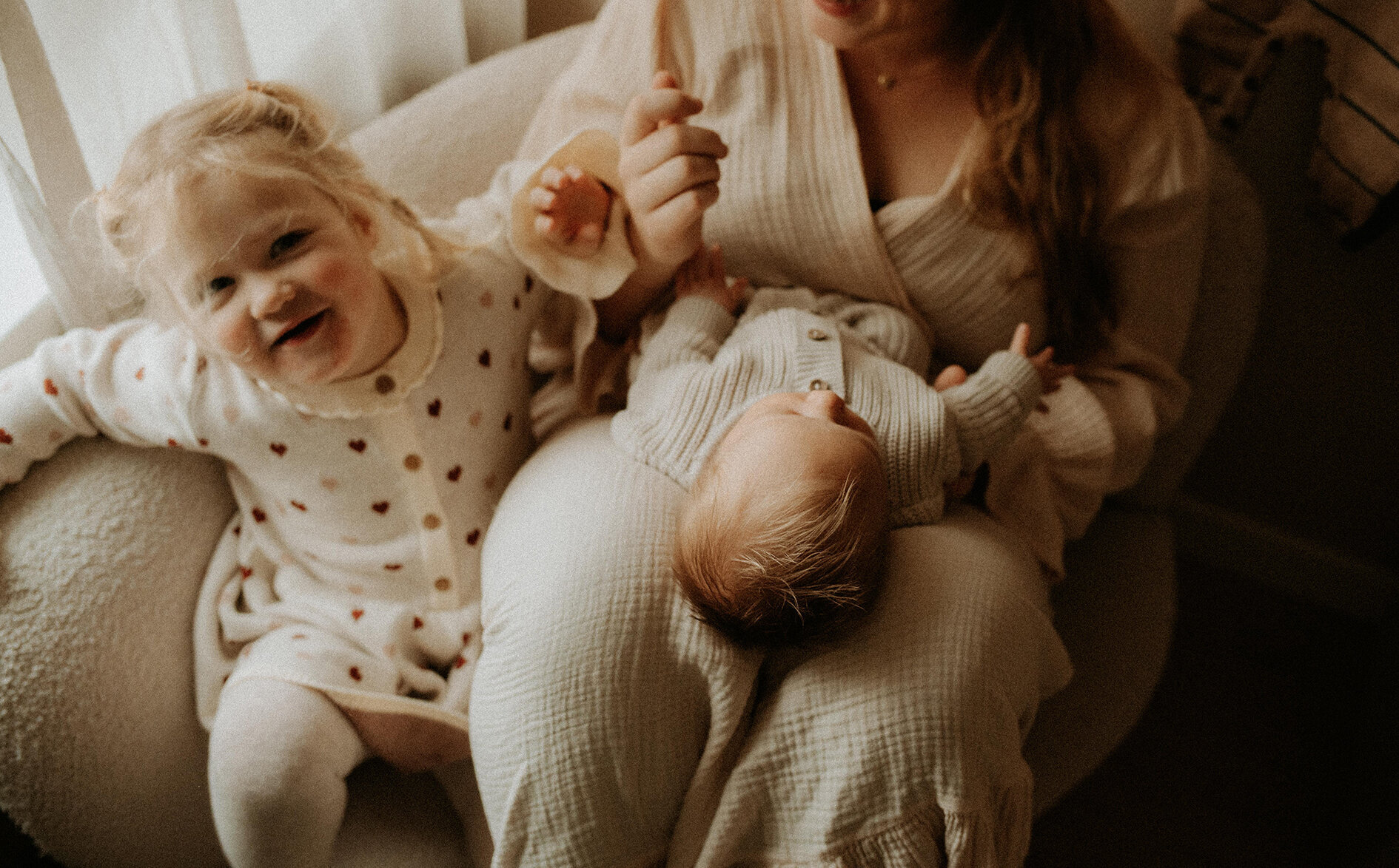 Gezinsfotografie in Zeeland, newbornshoot Middelburg
