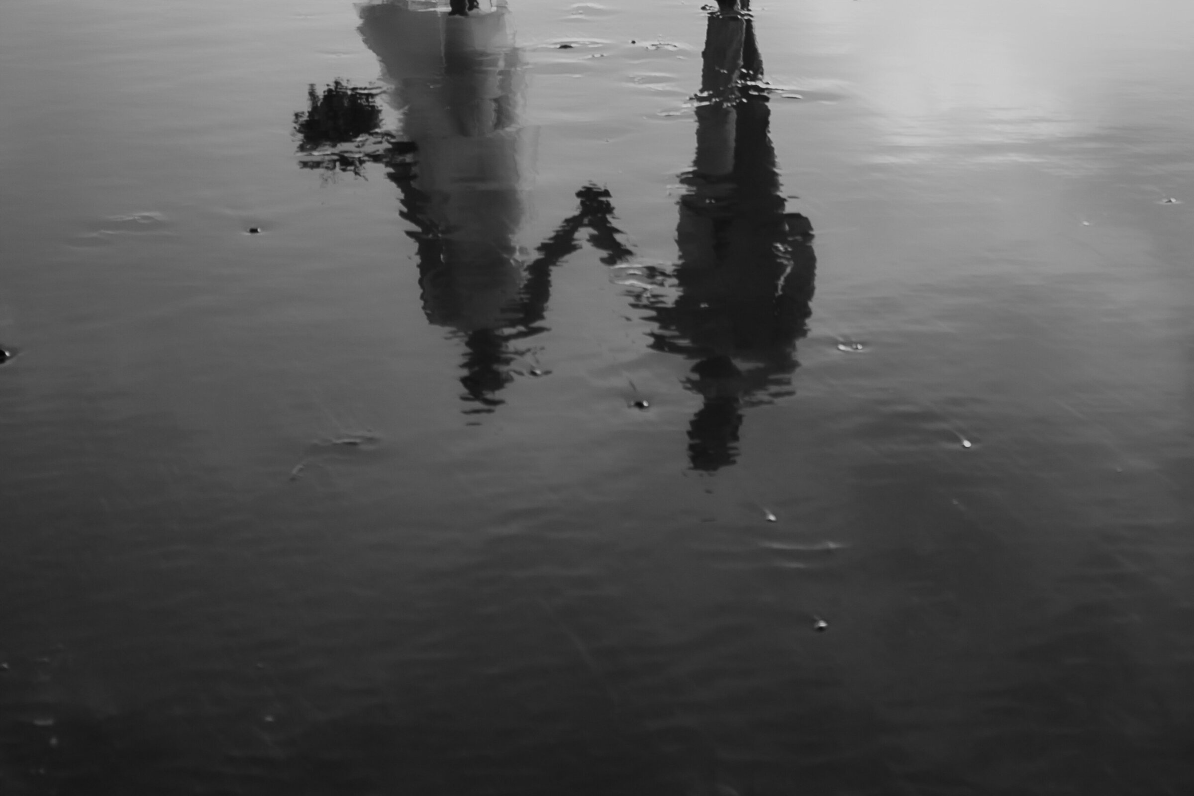 oregon-coast-sand-reflection