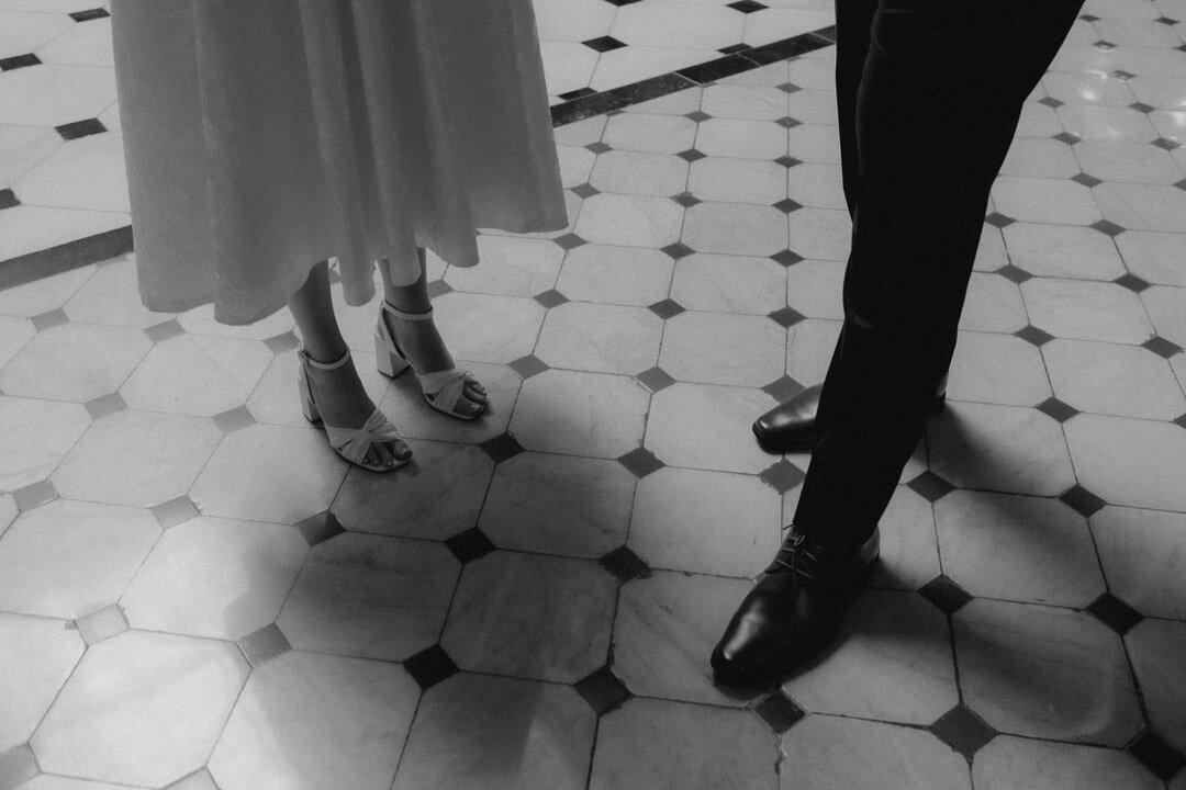 illinois-courthouse-wedding-elopement-photography-moody-romantic-rachael-marie-47