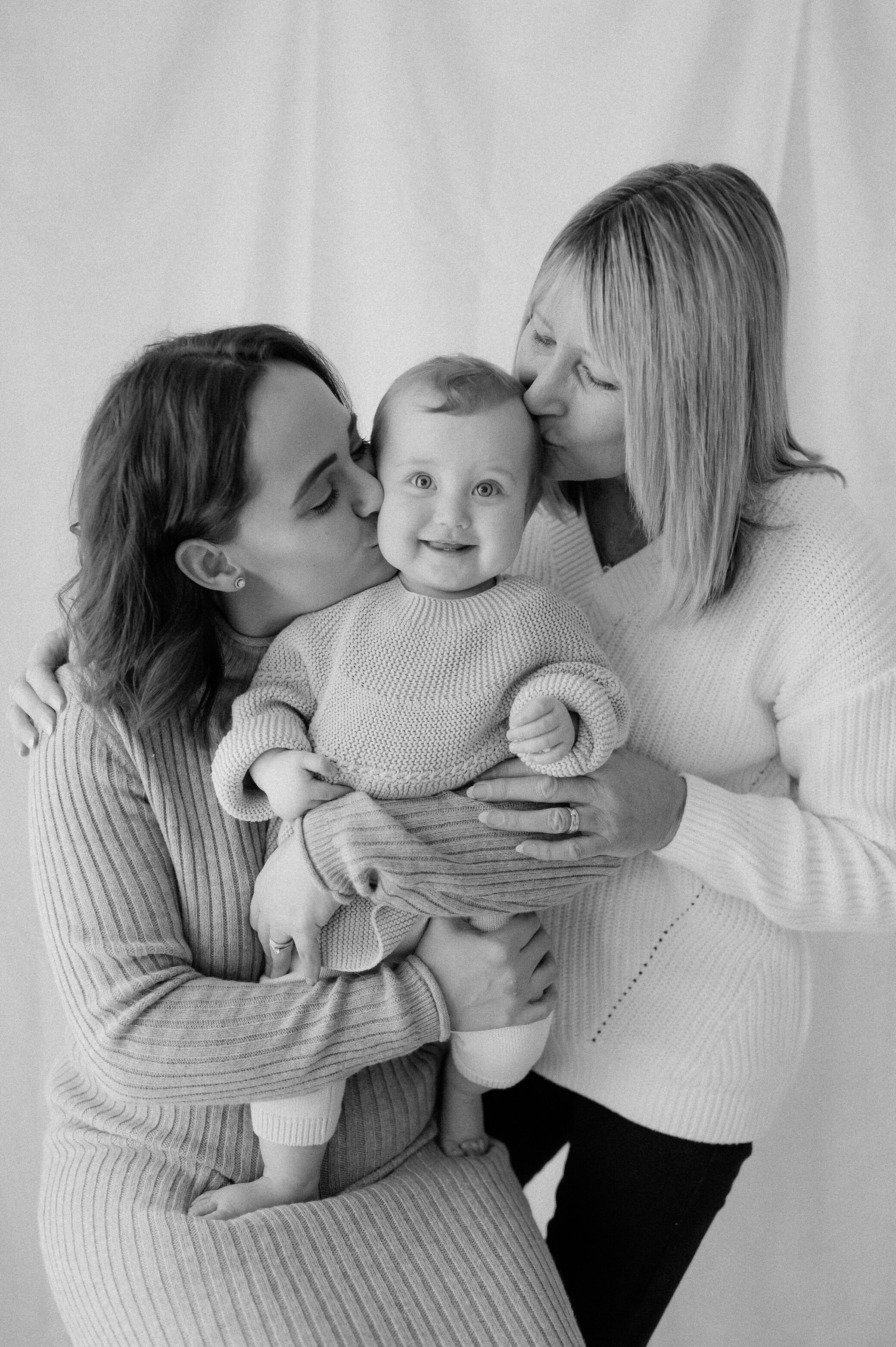 Mother's Day Mini Session at Lucy Rose Studios-43