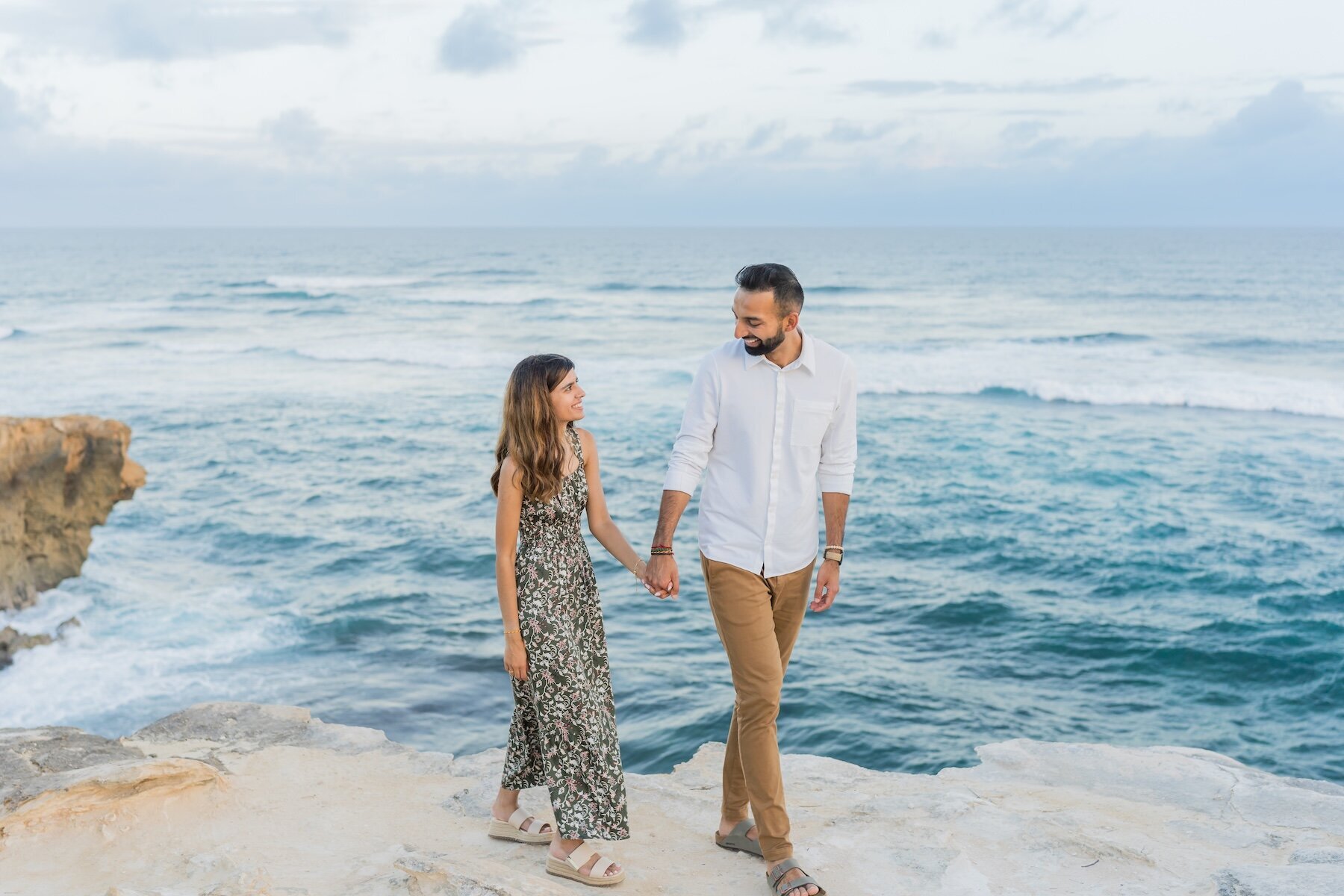 Kauai Couples Portraits with Pacific ocean view
