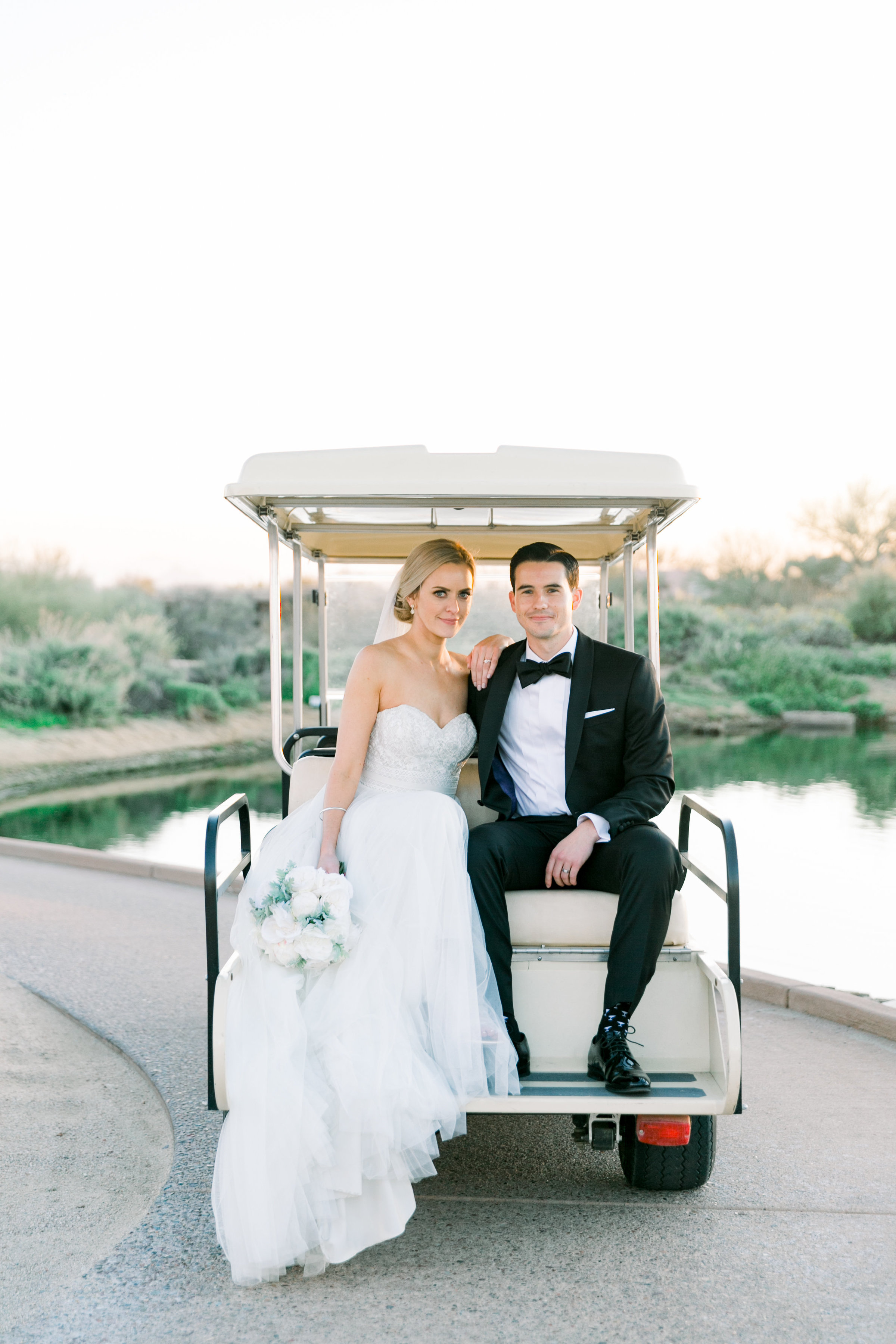 Karlie Colleen Photography - Arizona Wedding at The Troon Scottsdale Country Club - Paige & Shane -738