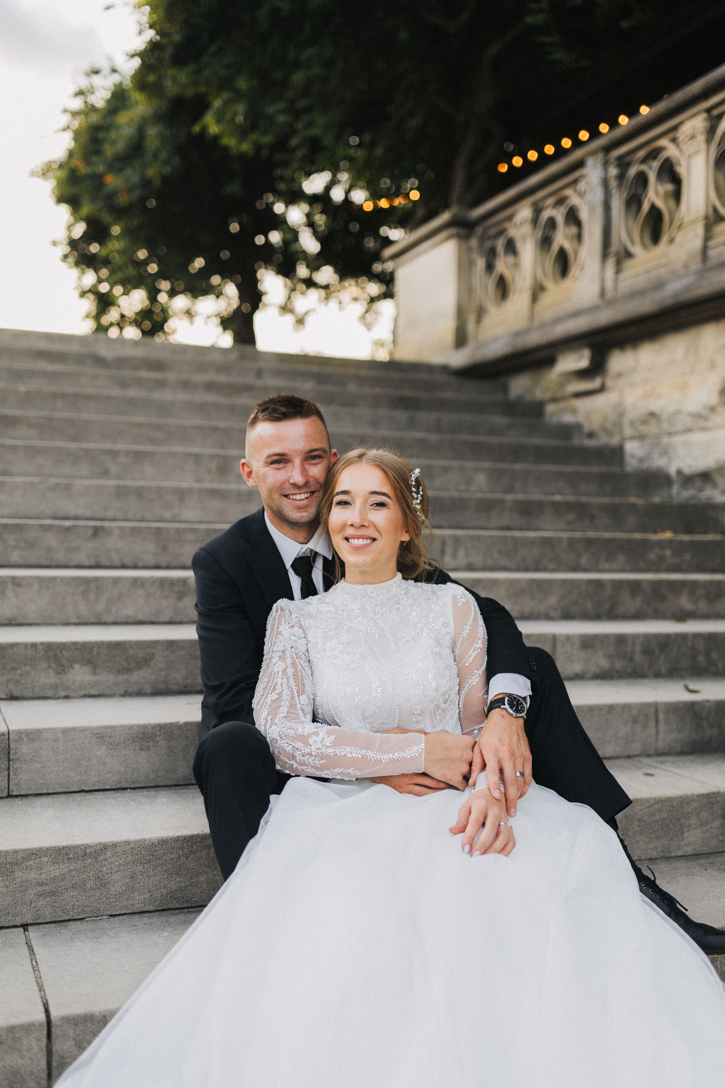 wedding couple in biltmore estate