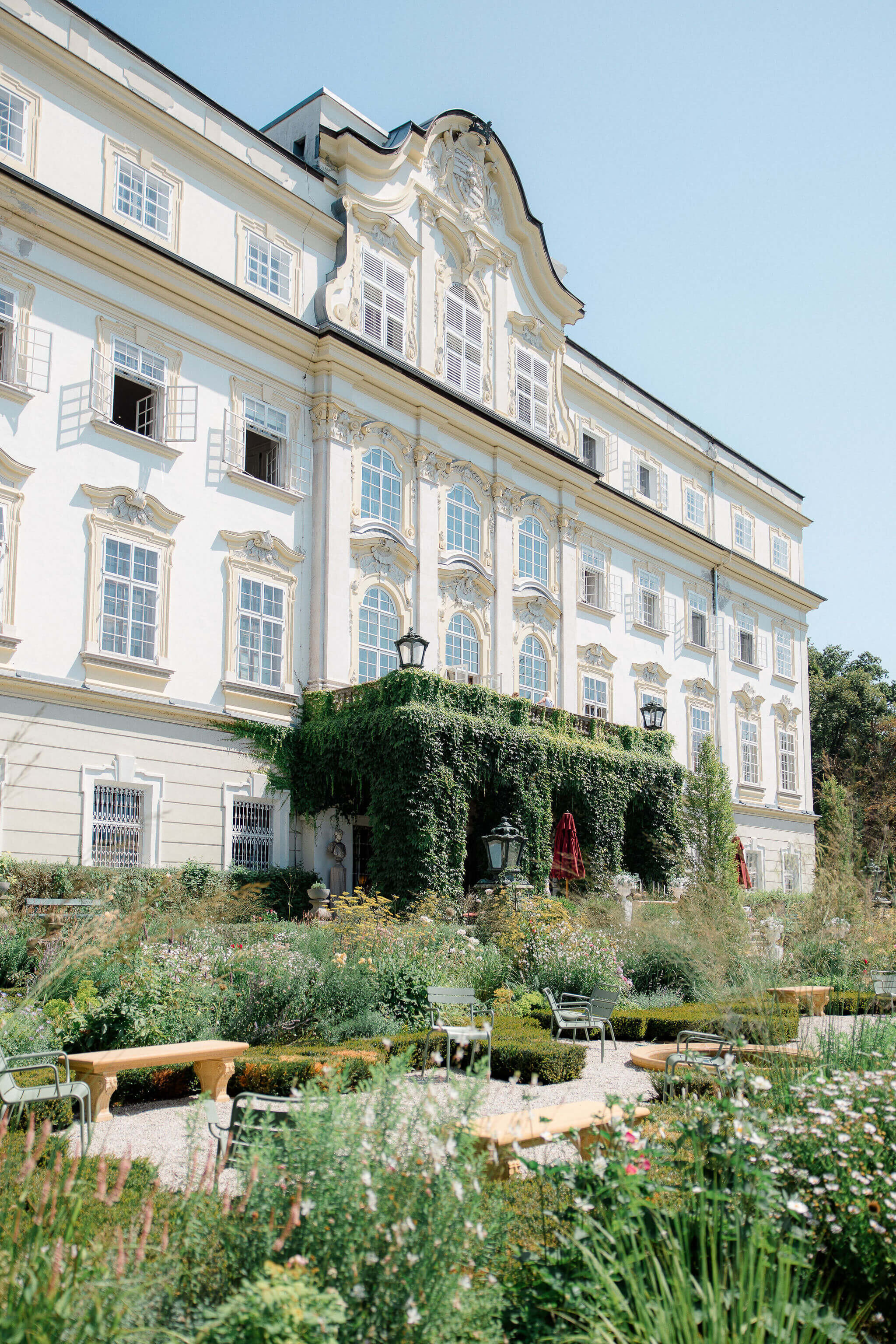 Wedding at Schloss Leopoldskron, Salzburg | Luxury Wedding Photography