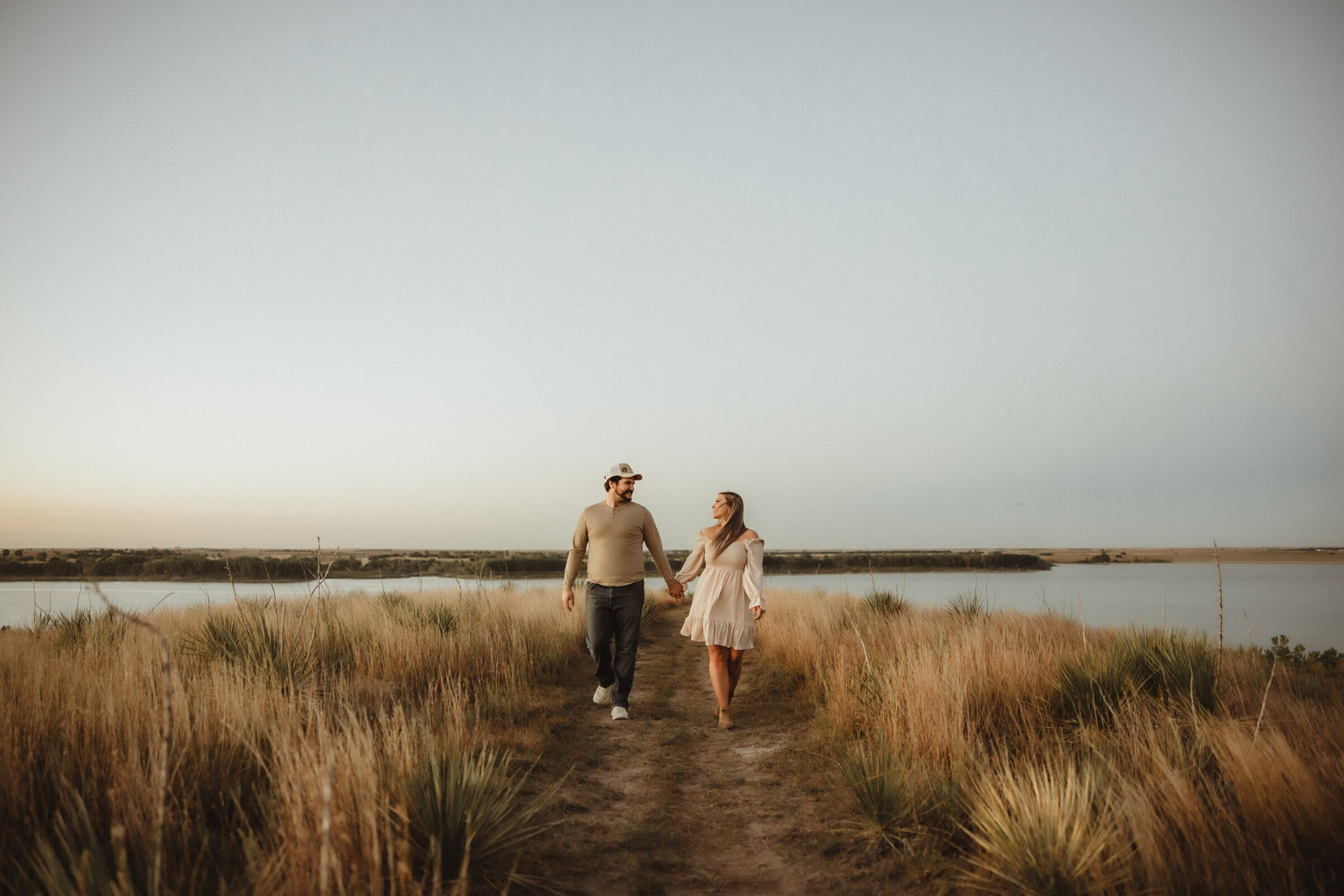 engagement-session-on-bluff
