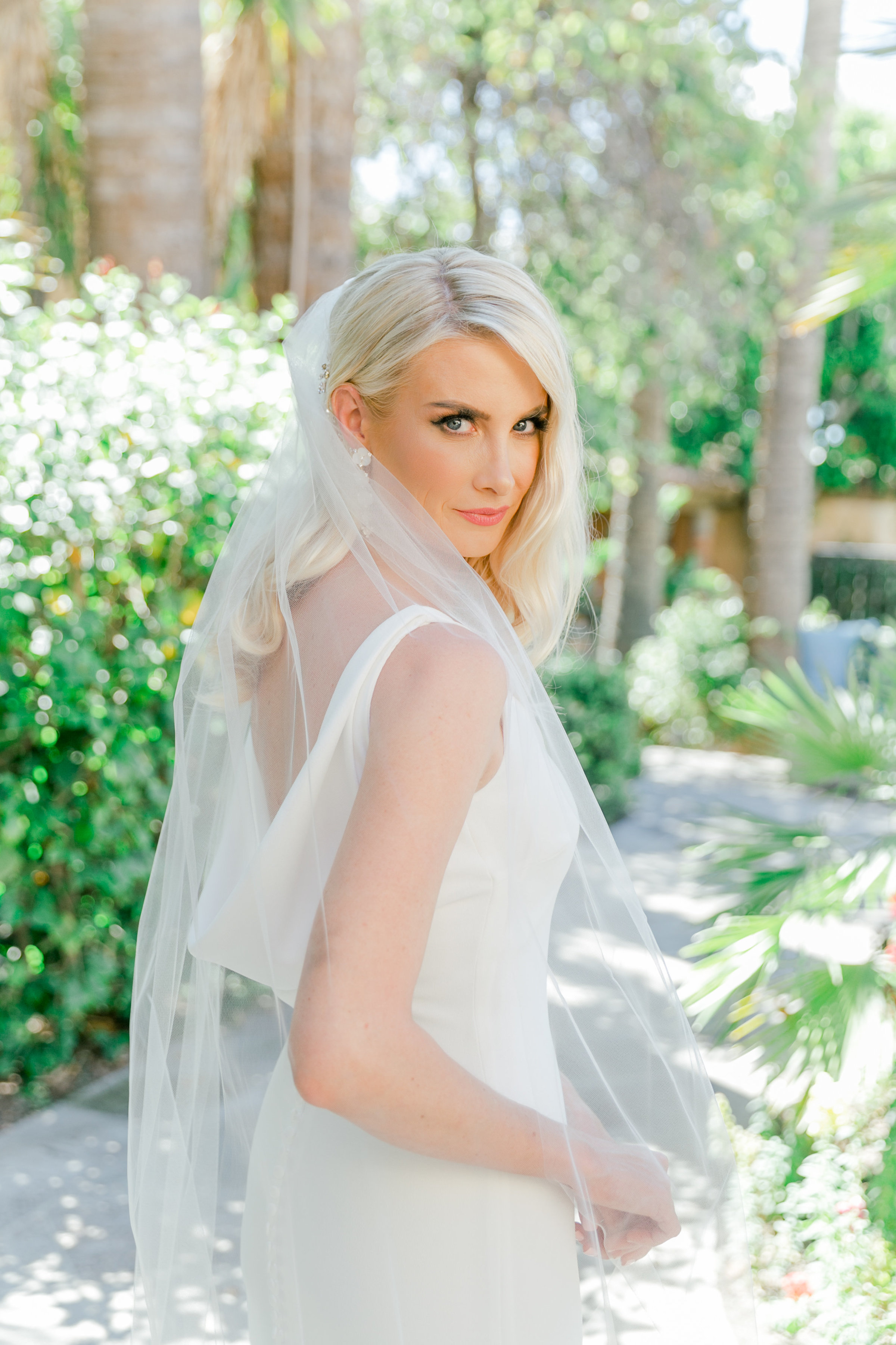 Karlie Colleen Photography - Arizona Wedding - Royal Palms Resort- Alex & Alex-51