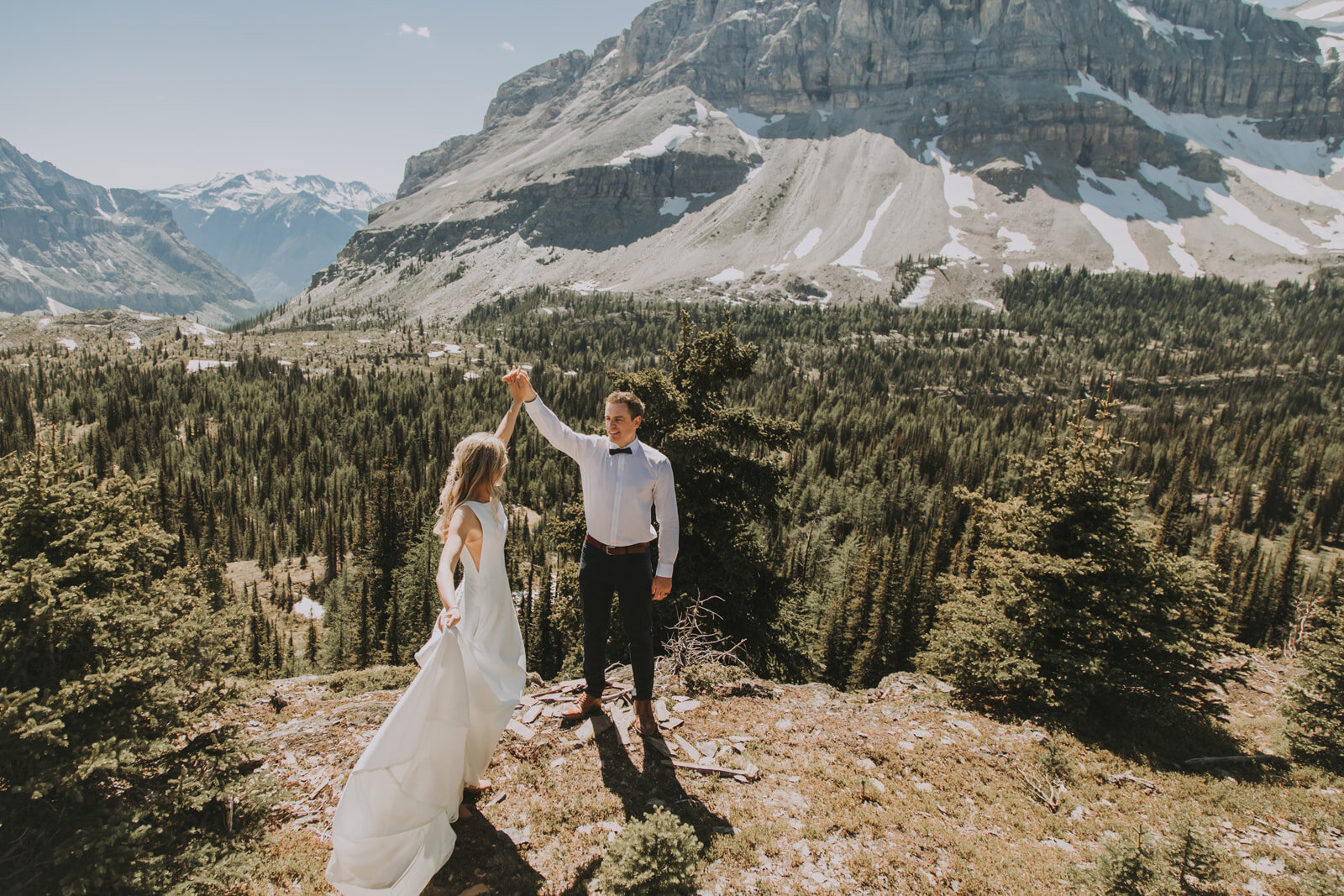 Elope in Canmore with Rocky Mountain Elopements-12