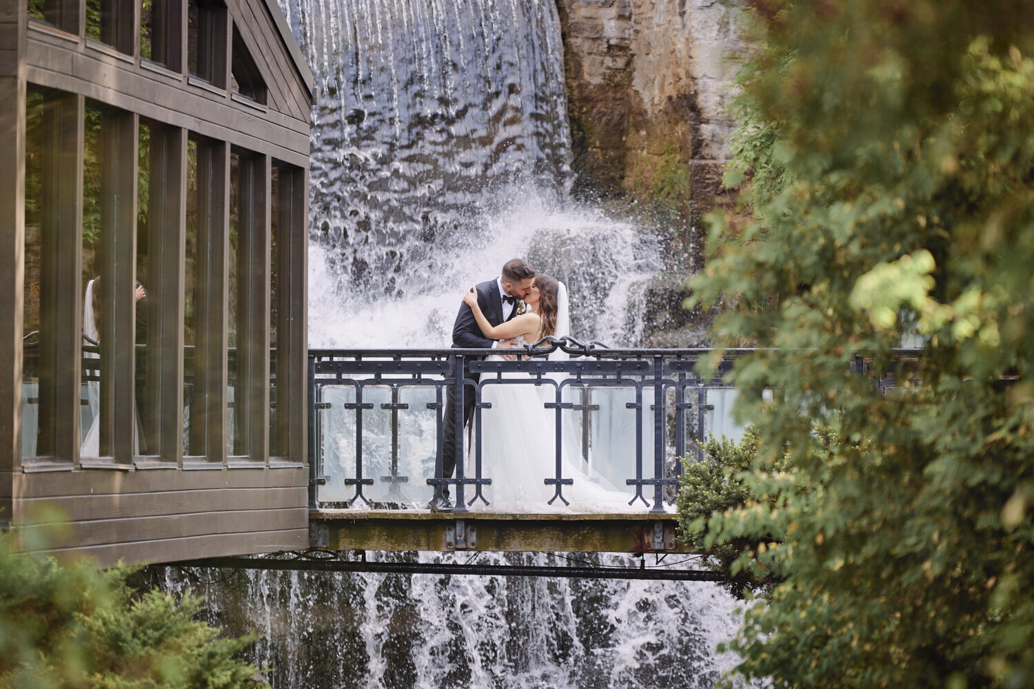 Ancaster_Mill_Wedding_GrecoPhotoCo_467