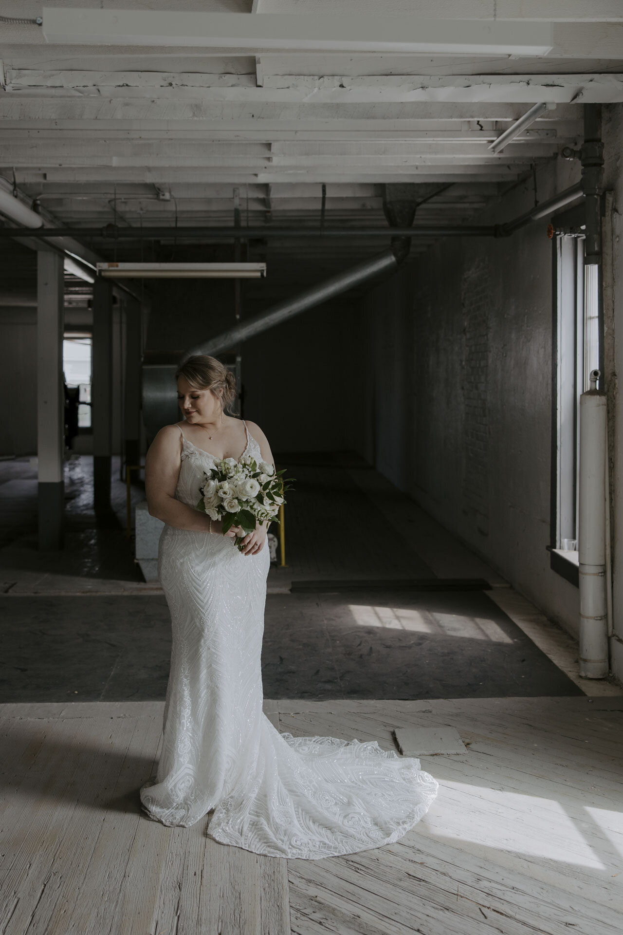 earth-to-madison-dallas-wedding-photographer-for-unique-couples96