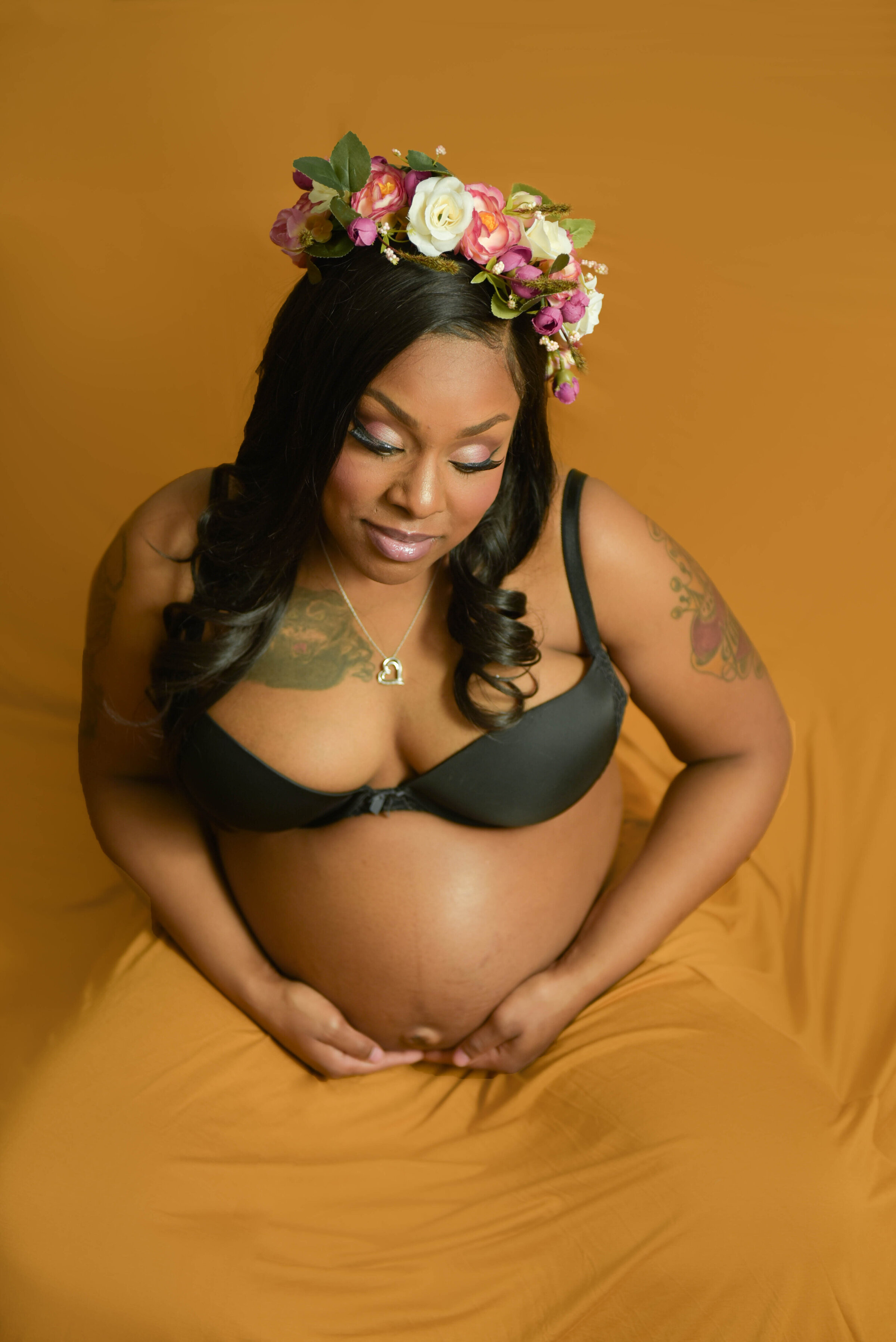 Black and gold maternity