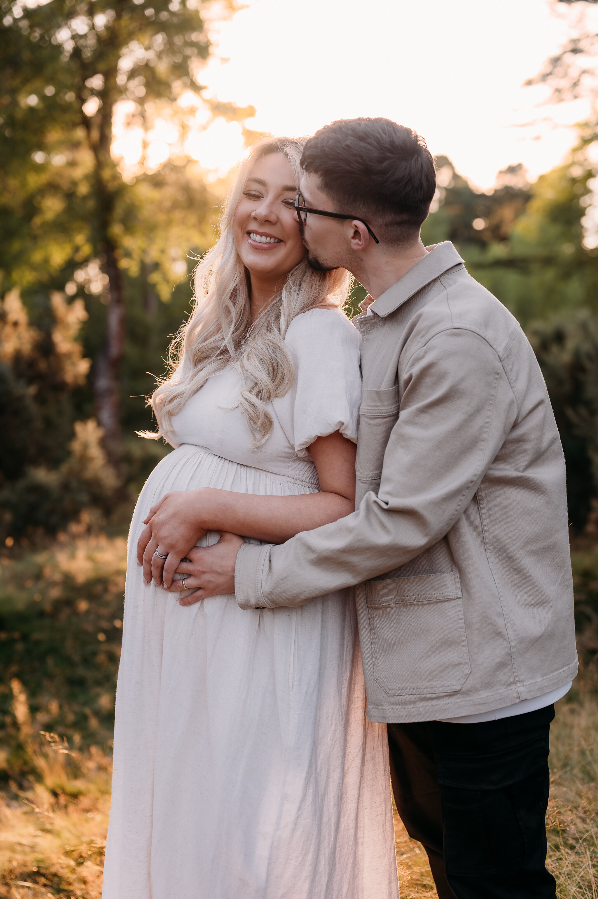 outdoor maternity shoot at sunset in york, north yorkshire-35