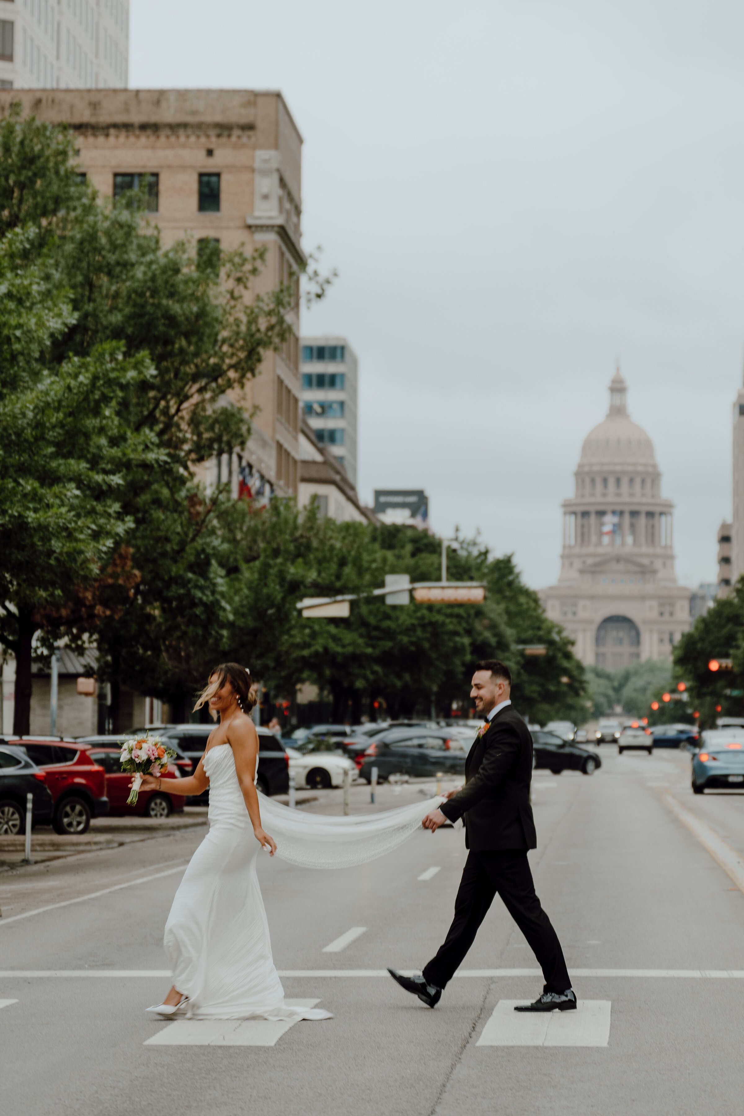 Escamilla-downtown-austin-texas-wedding-12