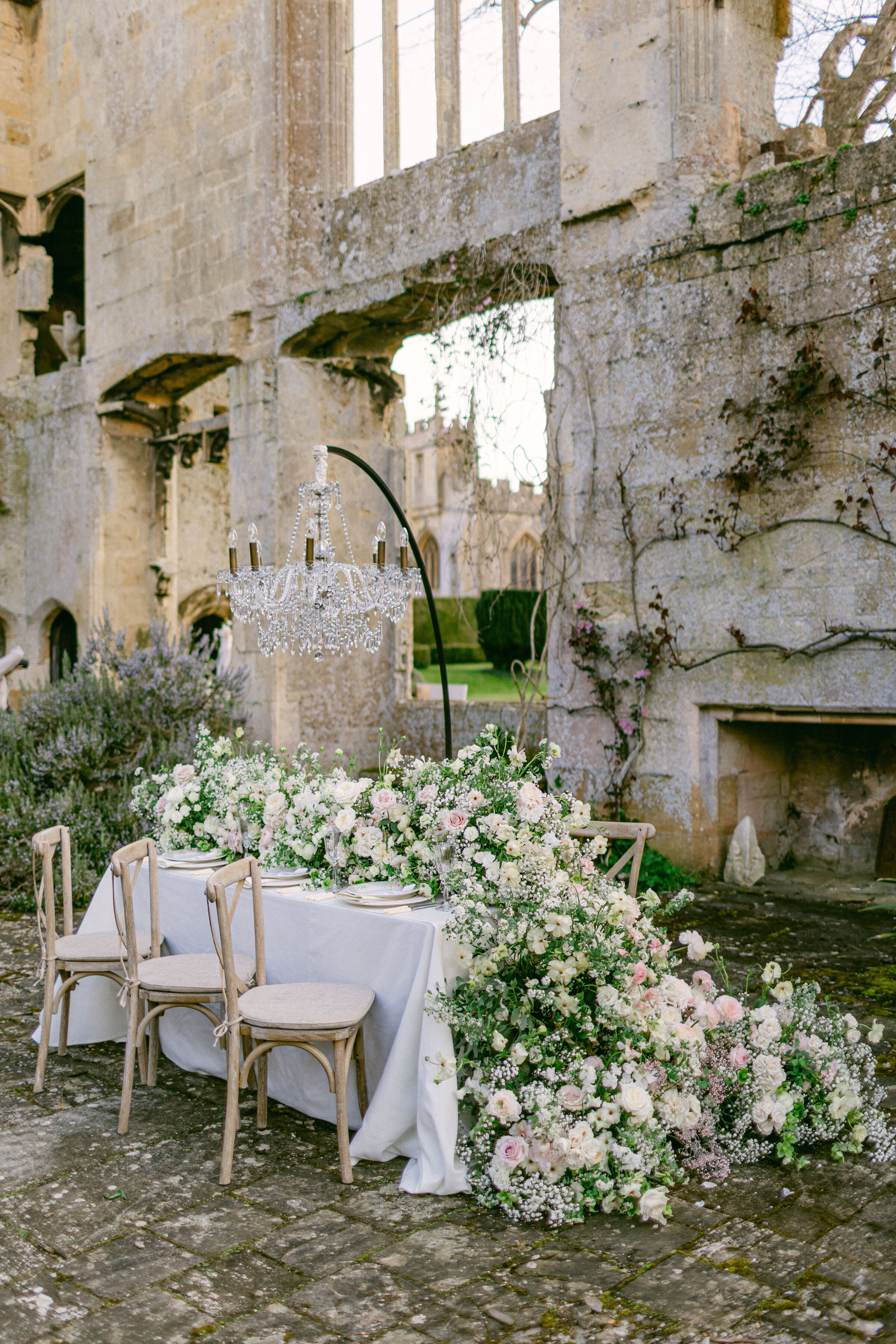 sudley-castle-cotswolds-wedding-philippa-sian-photography-8