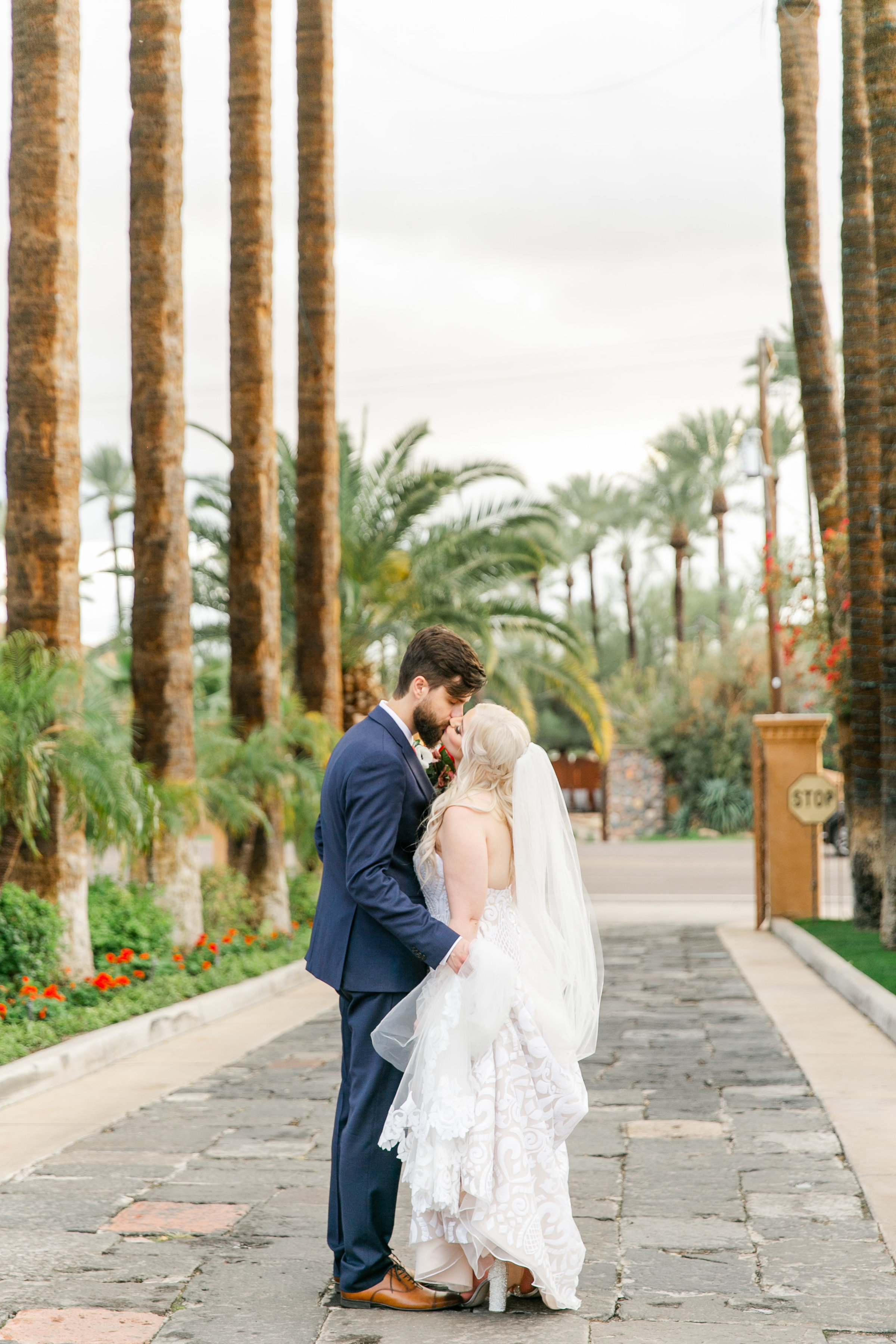 Karlie Colleen Photography - The Royal Palms Wedding - Some Like It Classic - Alex & Sam-577