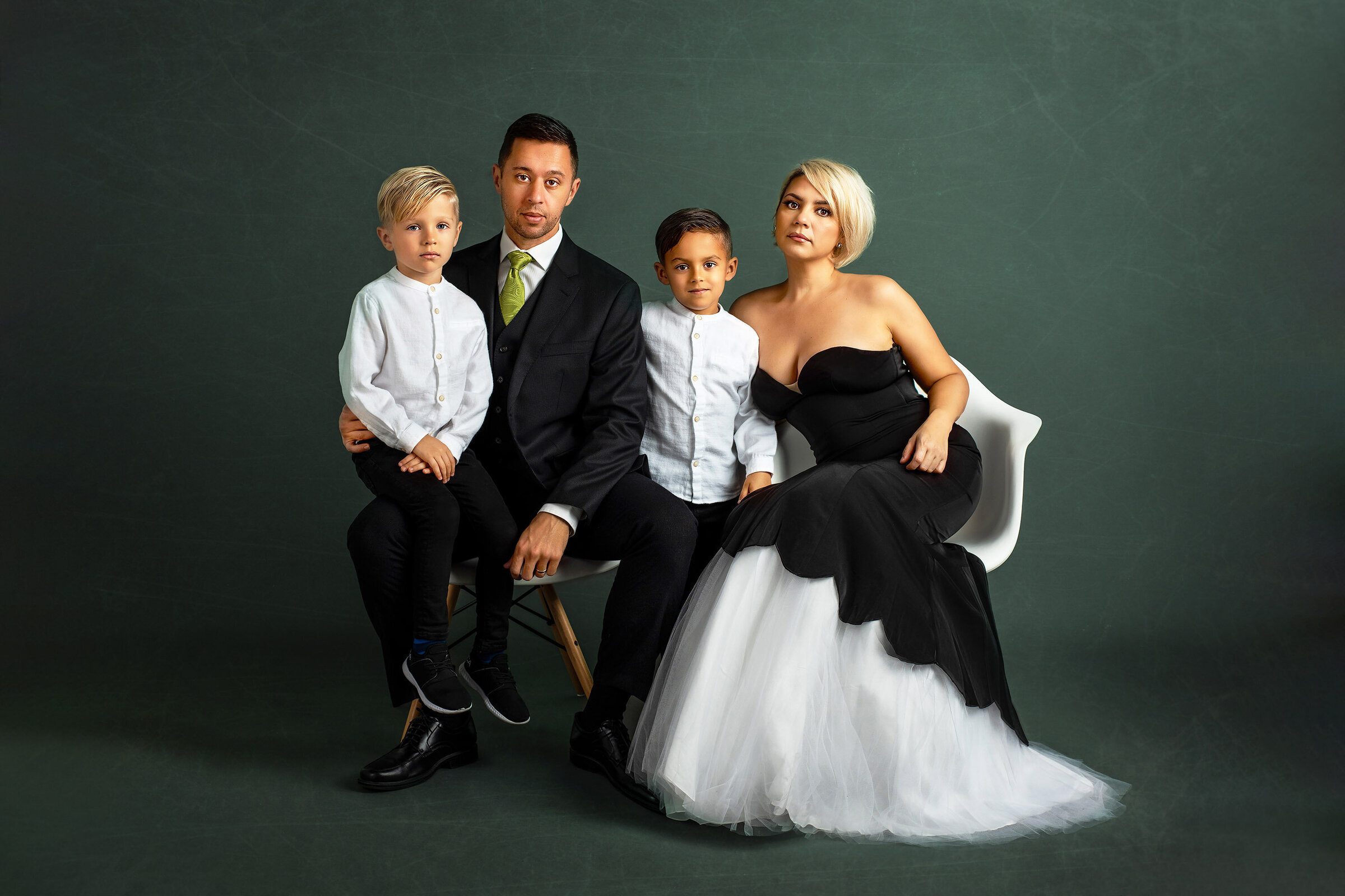0 - family portrait photography by lisset galeyev