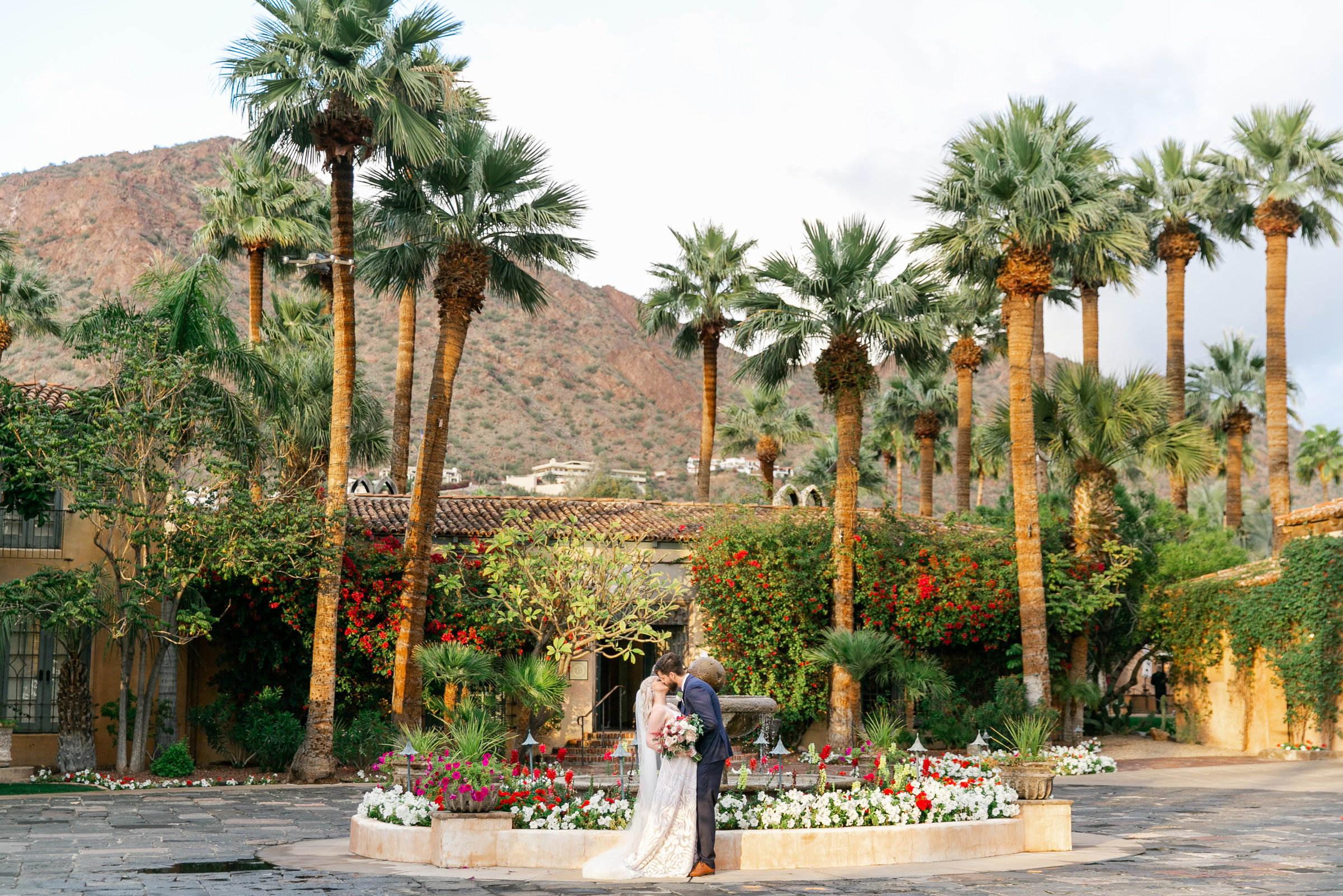 Karlie Colleen Photography - The Royal Palms Wedding - Some Like It Classic - Alex & Sam-586