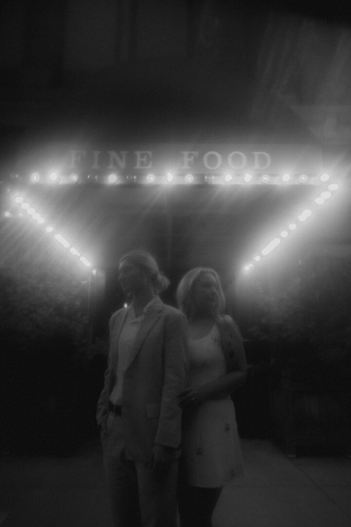 lgbtq-engagement-editoral-elopement-lesbian-wlw-romantic-queer-moody-springfield-illinois-76